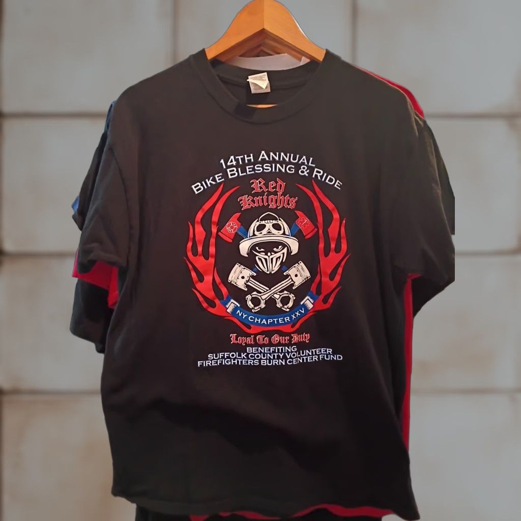 Gildan VINTAGE Bike Blessing And Ride Red Knights NY Chapter Firefighter T-shirt Suffolk Blue L Mens Size US L / EU 52-54 / 3 - 1 Thumbnail