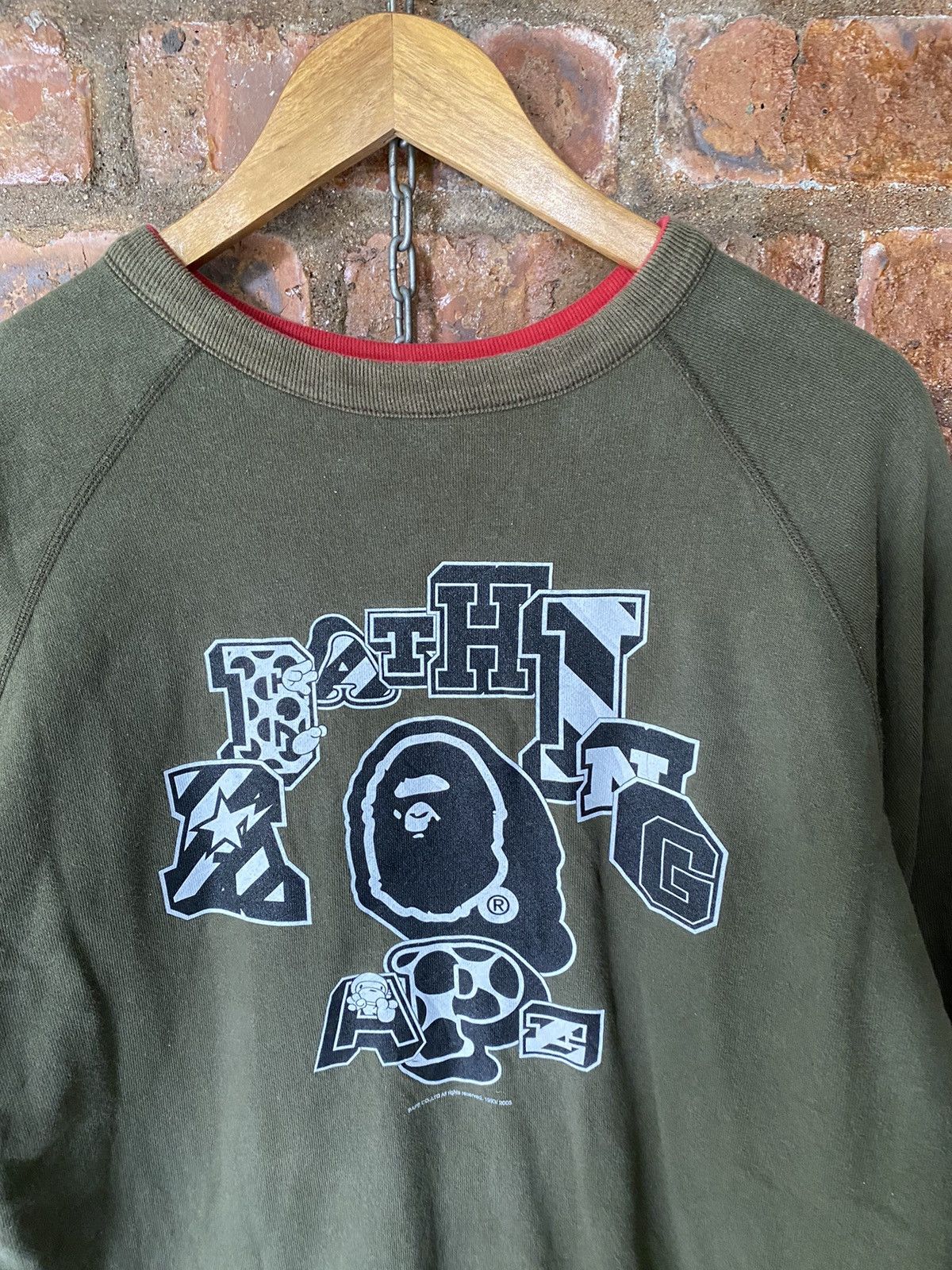 Bape AW2005 BAPE kiss Anarchy college Star reversible sweat Size US L / EU 52-54 / 3 - 11 Thumbnail