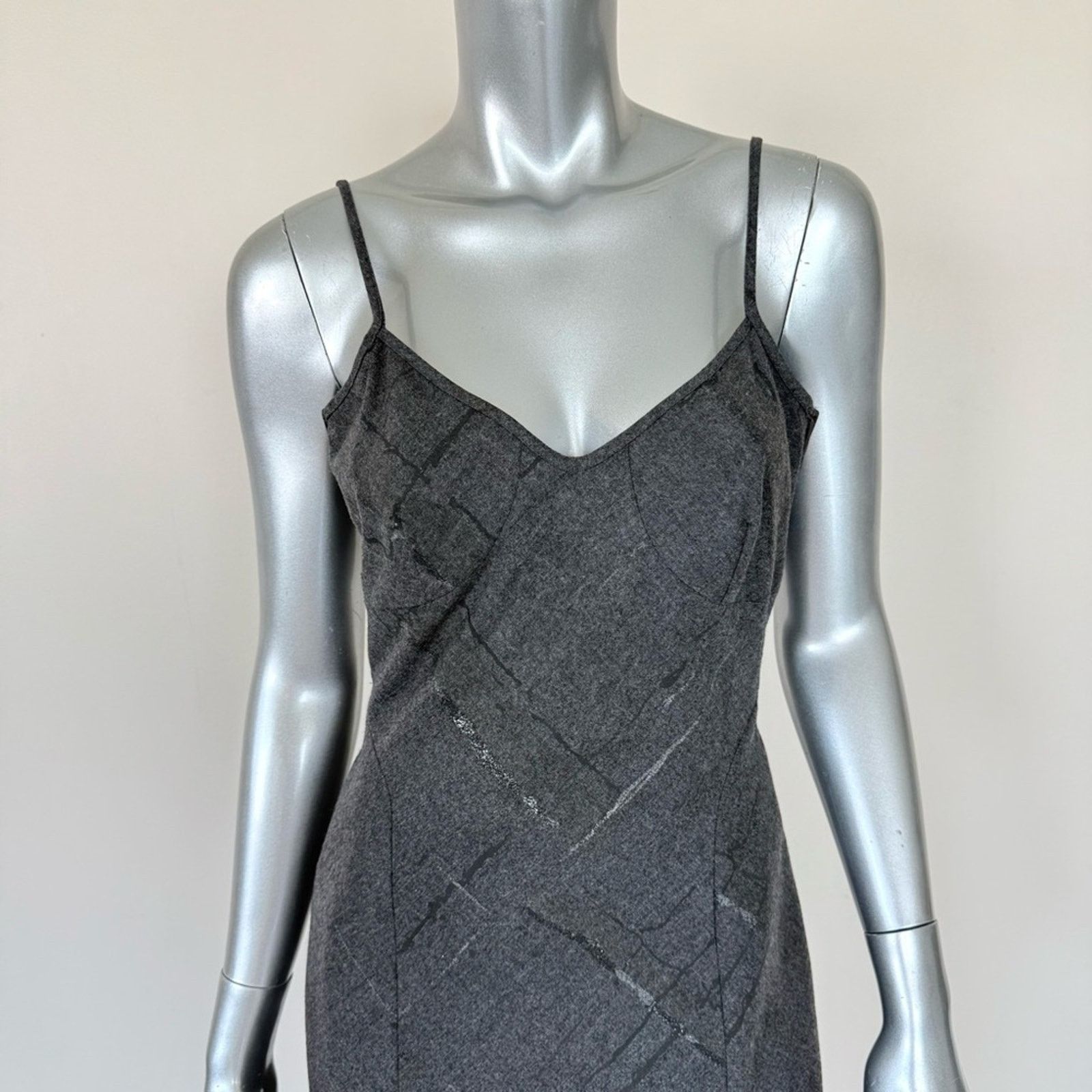 Salvatore Ferragamo Salvatore Ferragamo women dress size 4 US Authentic Size S / US 4 / IT 40 - 2 Thumbnail