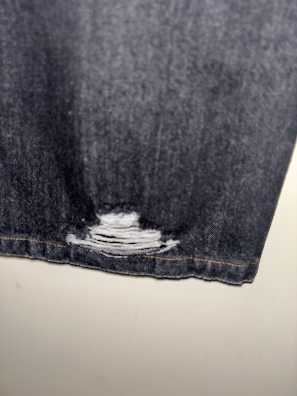 Other DITCH DISTRESSED BOOTCUT JEANS Size US 32 / EU 48 - 3 Thumbnail