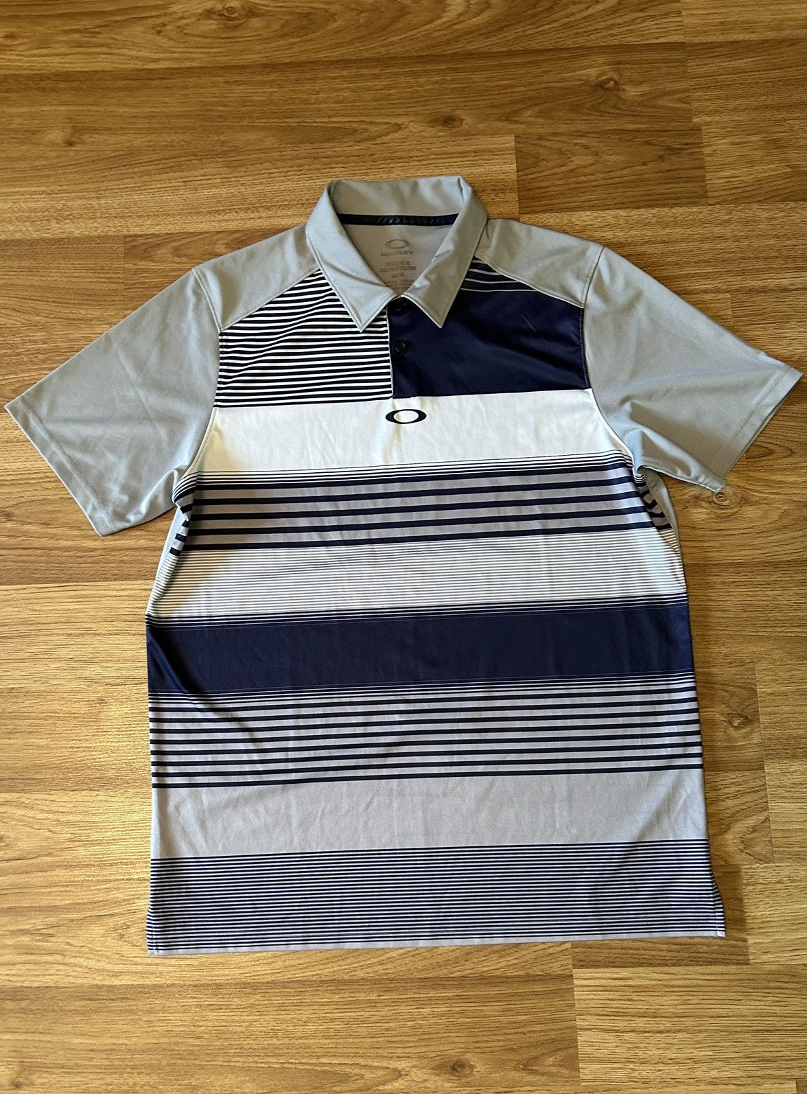 Oakley × Vintage Oakley t-shirt polo Size US M / EU 48-50 / 2 - 1 Thumbnail