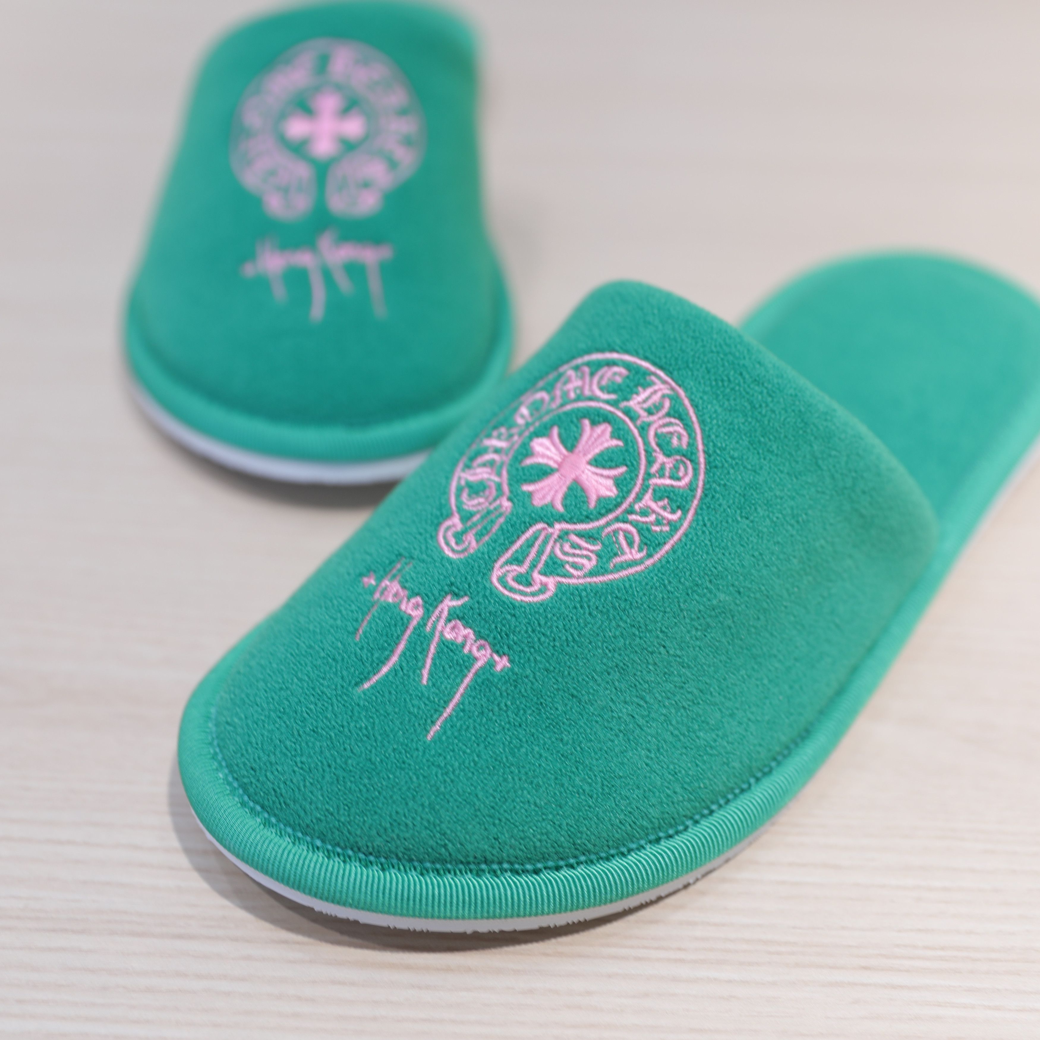 Chrome Hearts Chrome Hearts Hotel Slippers Hong Kong Exclusive Size US 6 / EU 39 - 2 Thumbnail