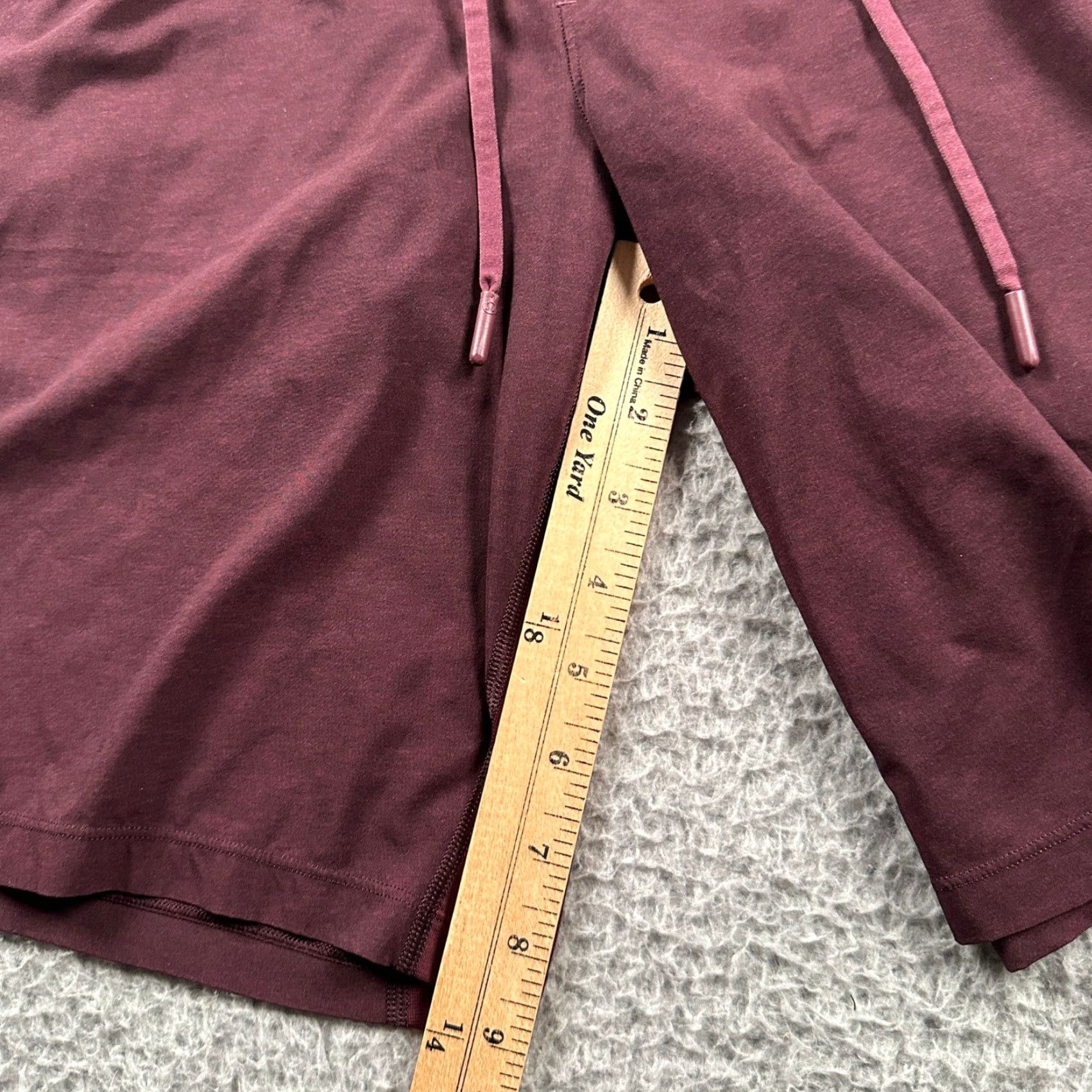Lululemon Lululemon The Short Lined M Mens Burgundy Activewear Training Workout Running Size US 31 - 6 Thumbnail