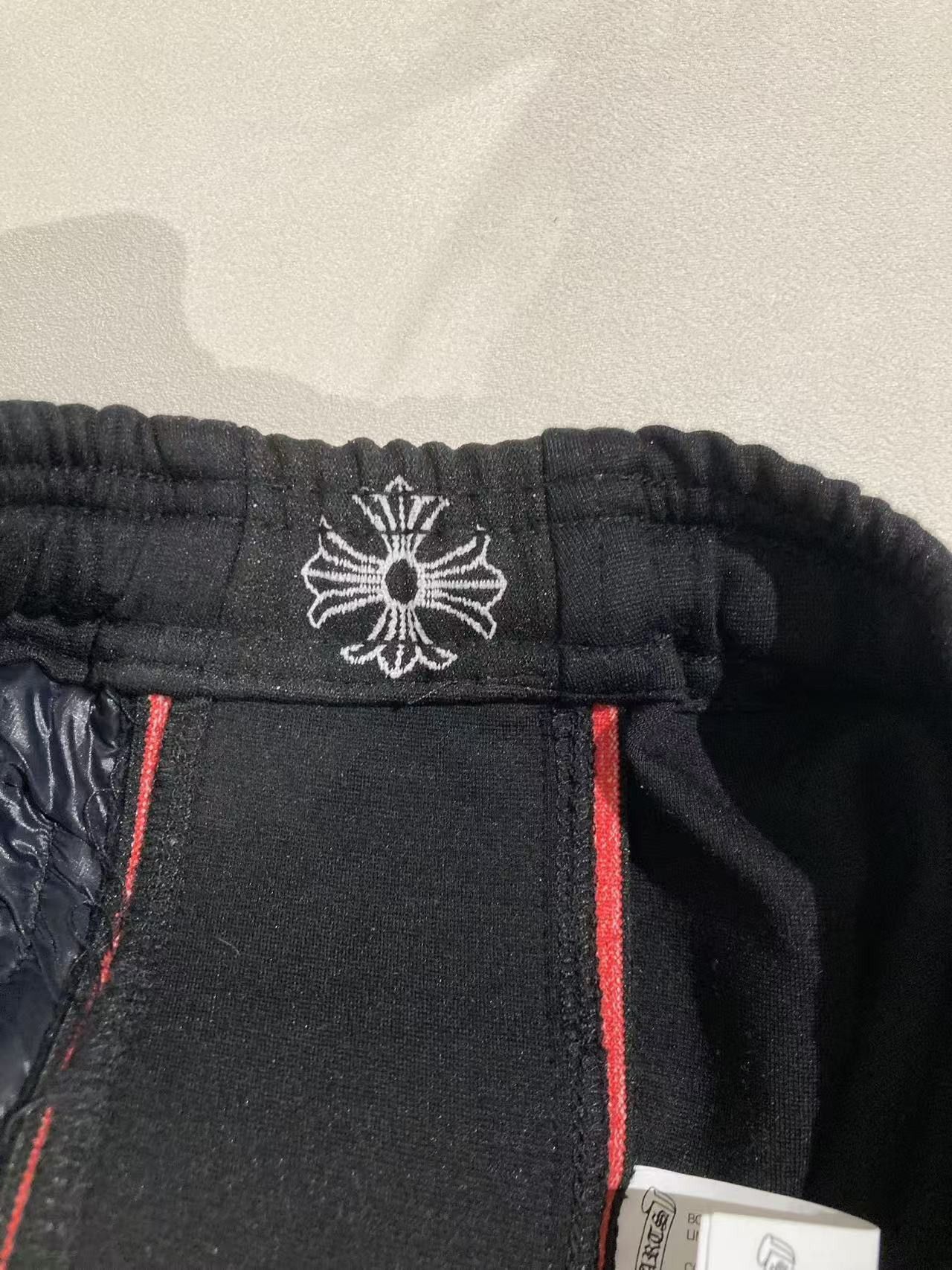 Chrome Hearts Chrome Hearts Matty Boy Lips Cross Sweatpants Size 40" / US 18 - 5 Thumbnail