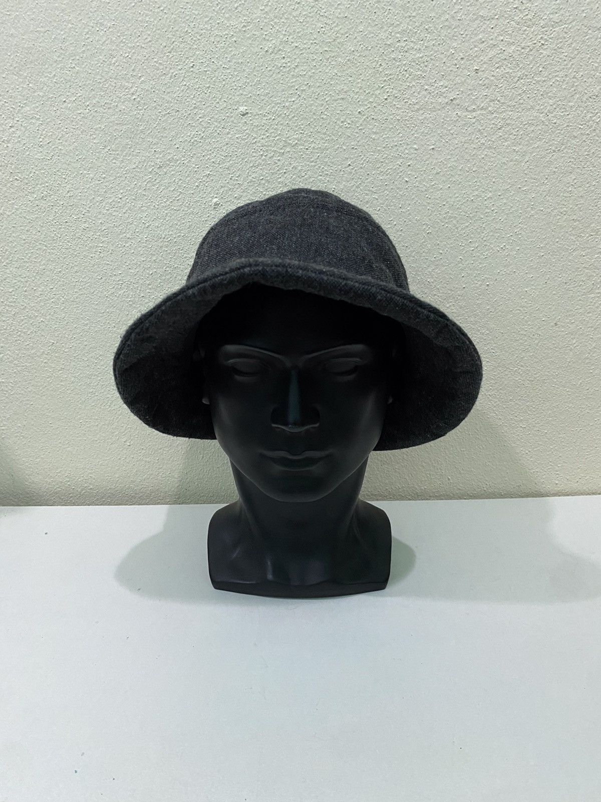 Japanese Brand Japanese Brand Plain Bucket Hat Size ONE SIZE - 2 Thumbnail
