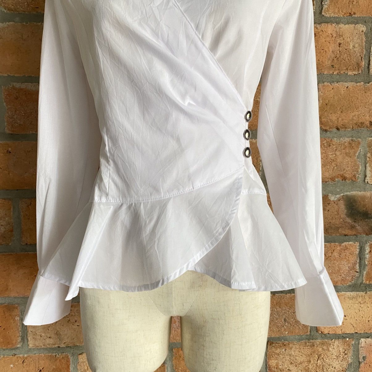 Japanese Brand RyuRyu Y2K Punk White Lace-Up Wrap Blouse with Peplum Hem Size M / US 6-8 / IT 42-44 - 21 Thumbnail
