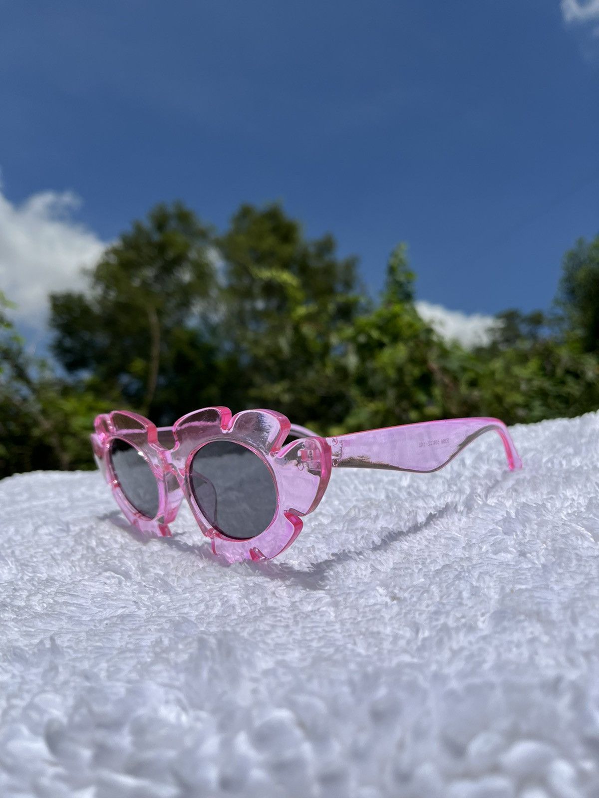 Designer Pink flower sunglasses Cute Flower Sunglasses Size ONE SIZE - 1 Thumbnail
