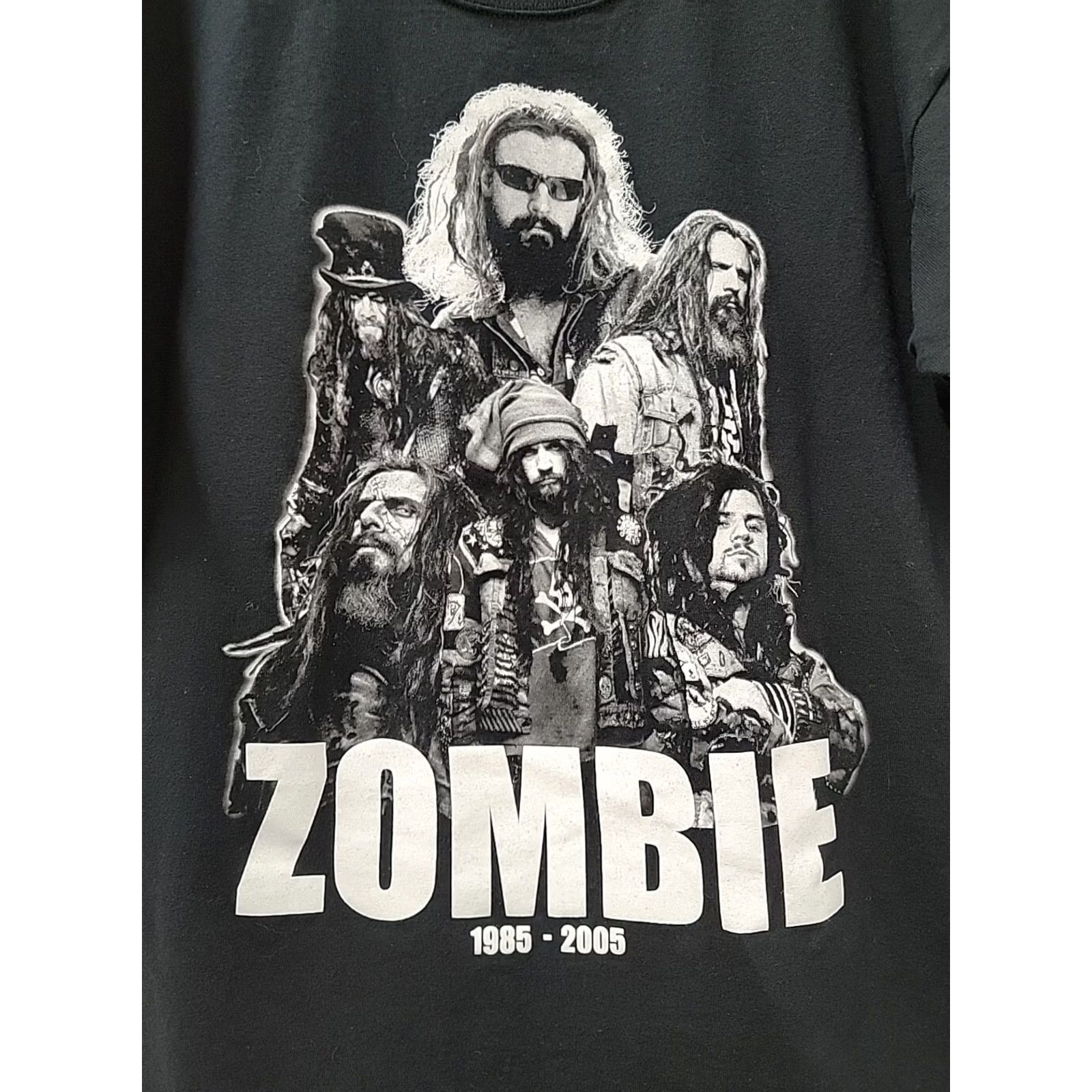 Anvil VINTAGE Rob Zombie 20 Year Anniversary Tour T-Shirt Mens L Black White Anvil Cotton Shirt Adults L Black White Music Clothes Size US L / EU 52-54 / 3 - 2 Thumbnail