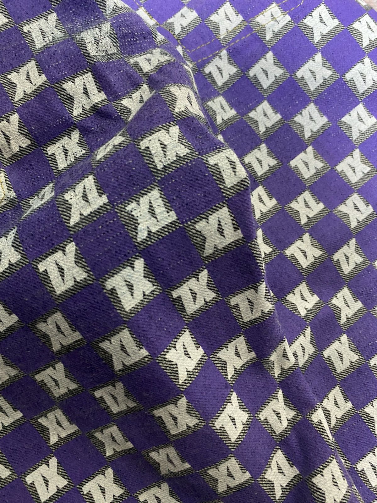 X-LARGE Xlarge Graphic Overprint PurpleJeans Size US 30 / EU 46 - 6 Thumbnail