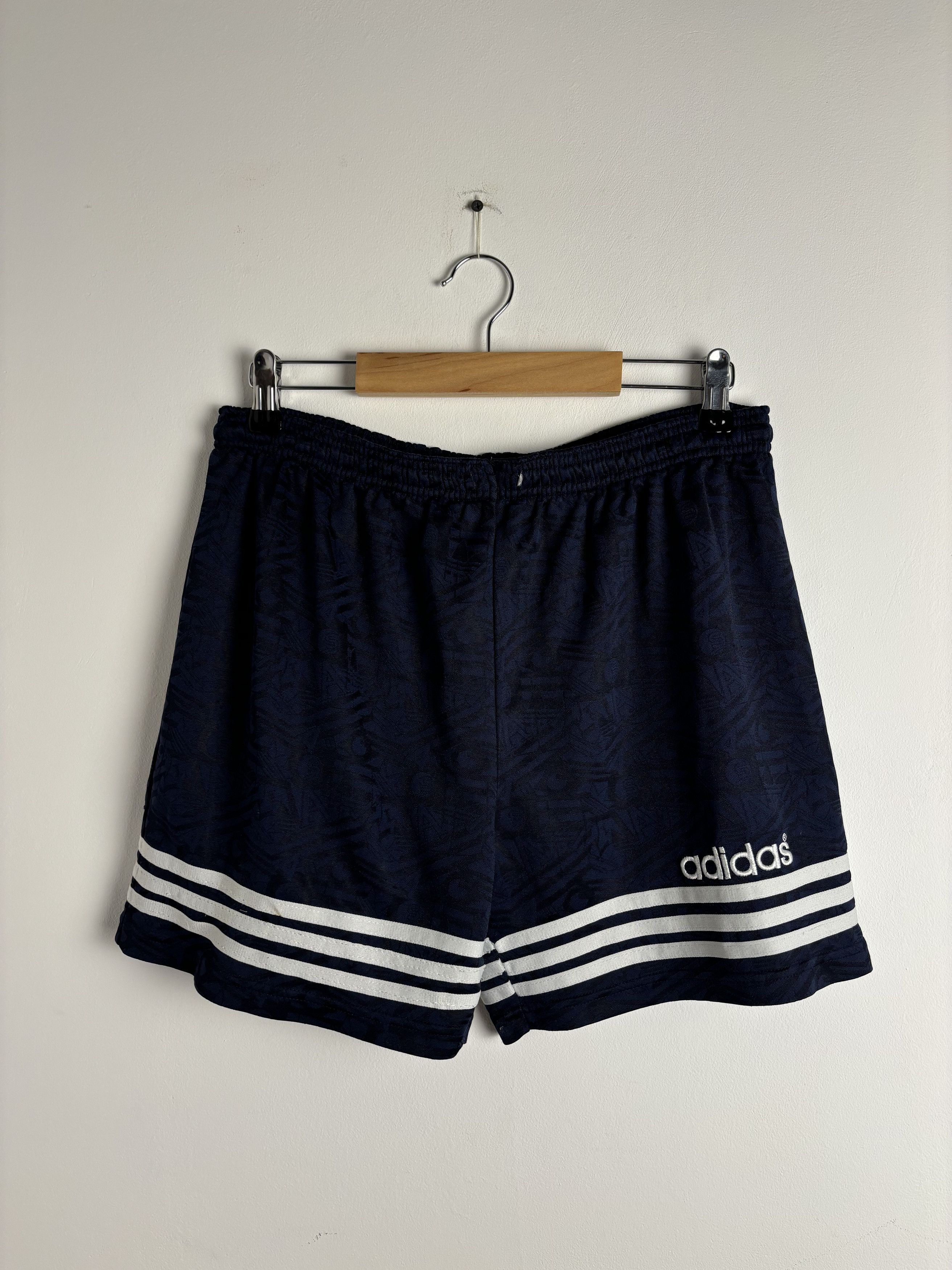 Adidas × Vintage Vintage Adidas Retro Soccer Shorts Size US 34 / EU 50 - 1 Thumbnail