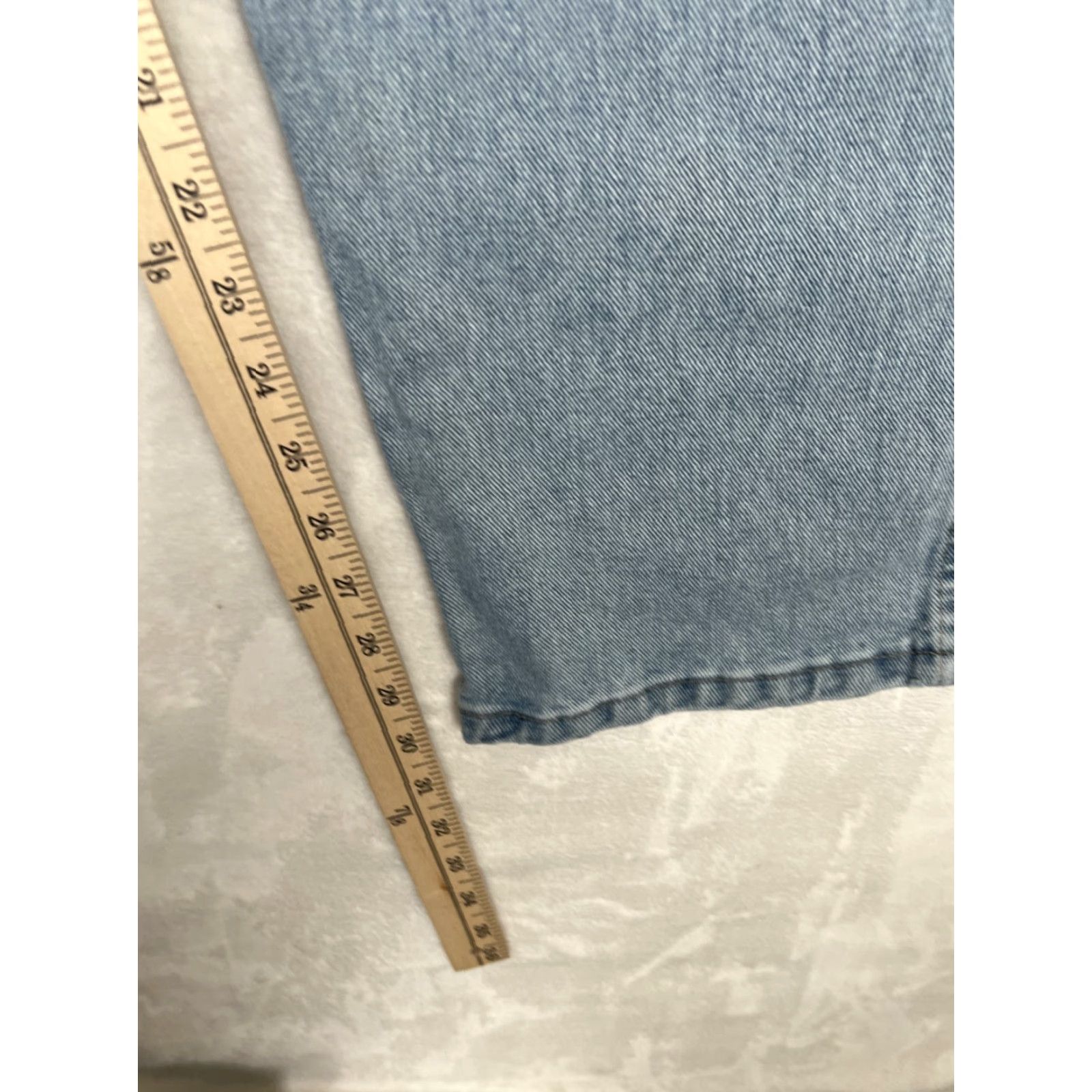 Wrangler Wrangler Jeans 38x30 Straight Men Regular Denim Cotton Blue 5-Pocket Medium Wash Size US 38 / EU 54 - 7 Thumbnail