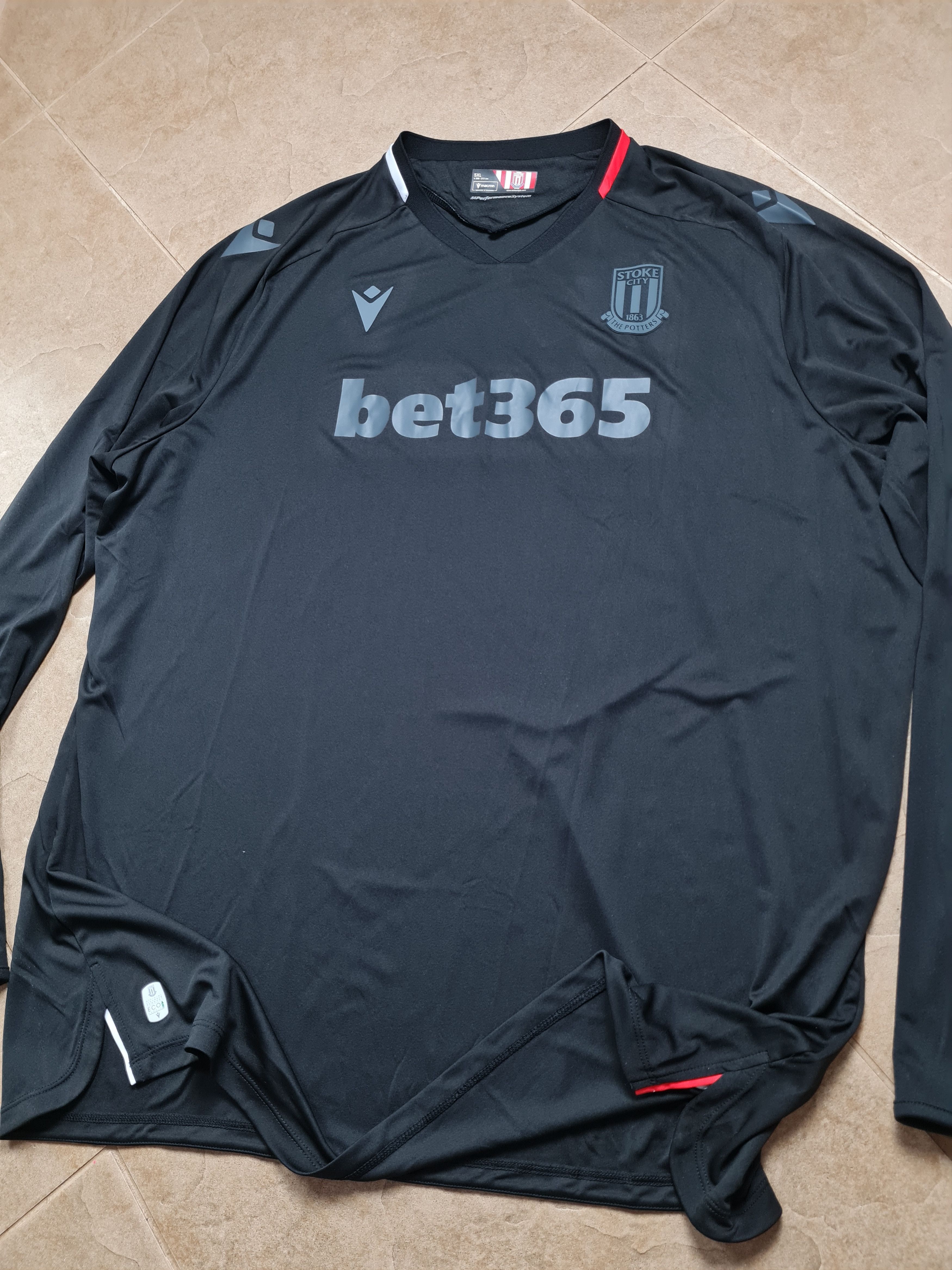 Macron Training Jersey 2024-25 Stoke City Macron Away Soccer Shirt Size US XXL / EU 58 / 5 - 16 Thumbnail