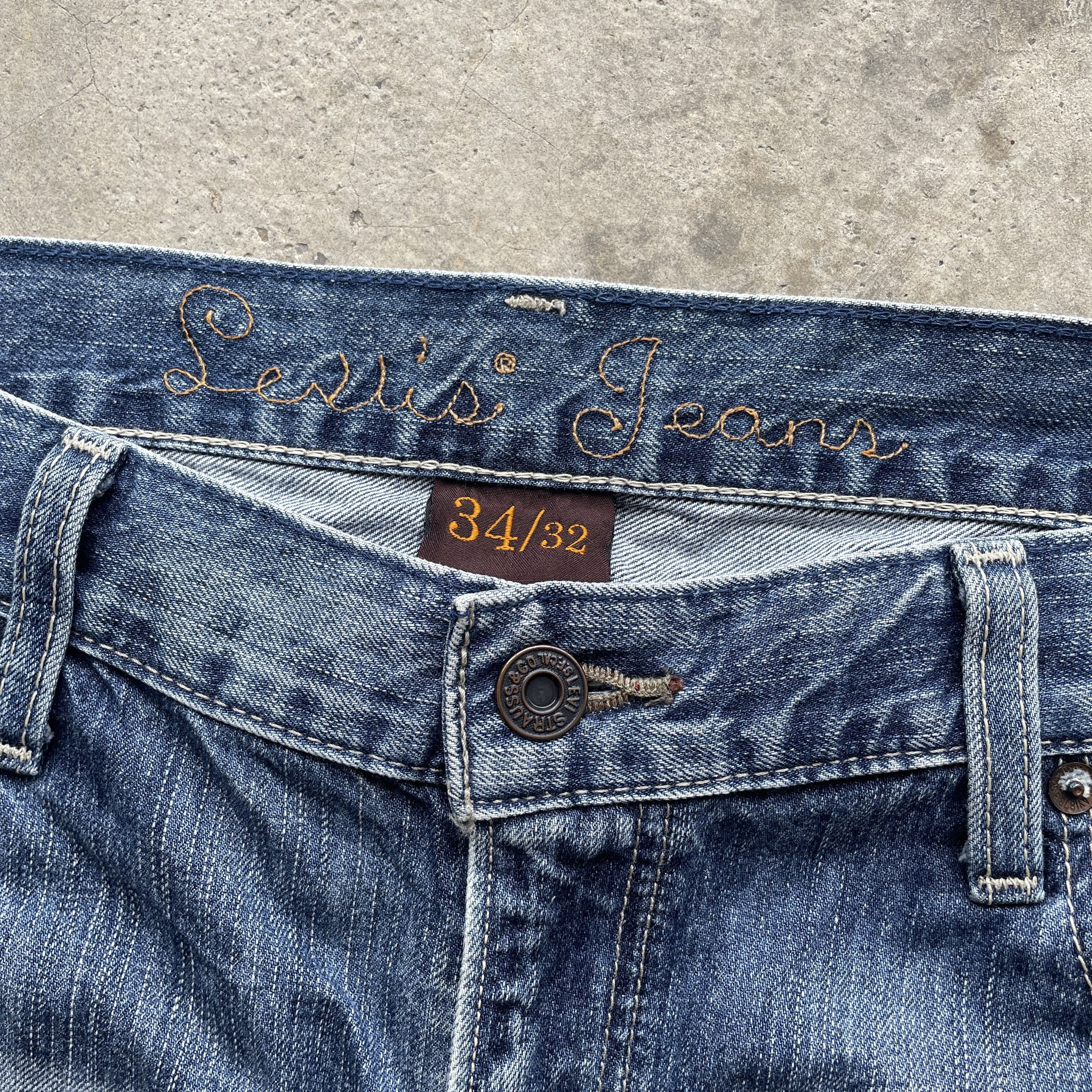 Levi's Vintage Levi’s 202 Jeans Faded Buckle Distressed Denim Pants Size US 36 / EU 52 - 7 Thumbnail