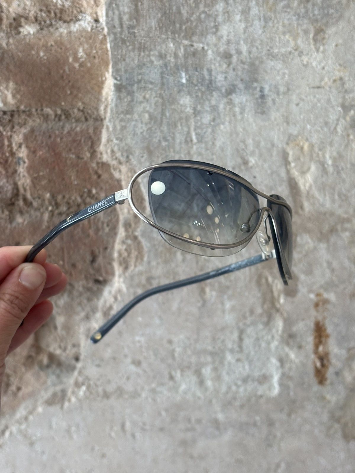 Vintage Chanel Sunglasses 4027 Logo Rimless Vintage Size ONE SIZE - 3 Thumbnail
