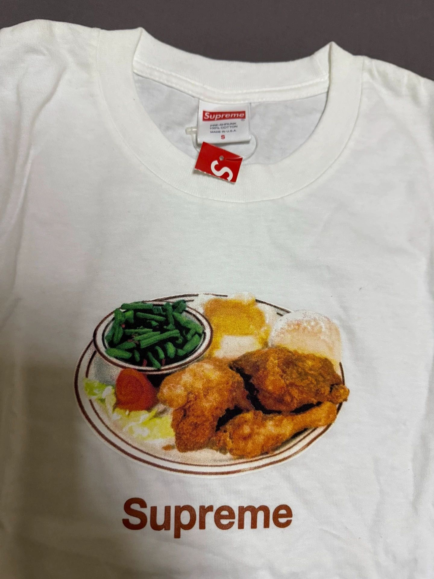 Supreme Supreme Chicken Dinner White S Short Sleeve Tee Size US S / EU 44-46 / 1 - 2 Thumbnail