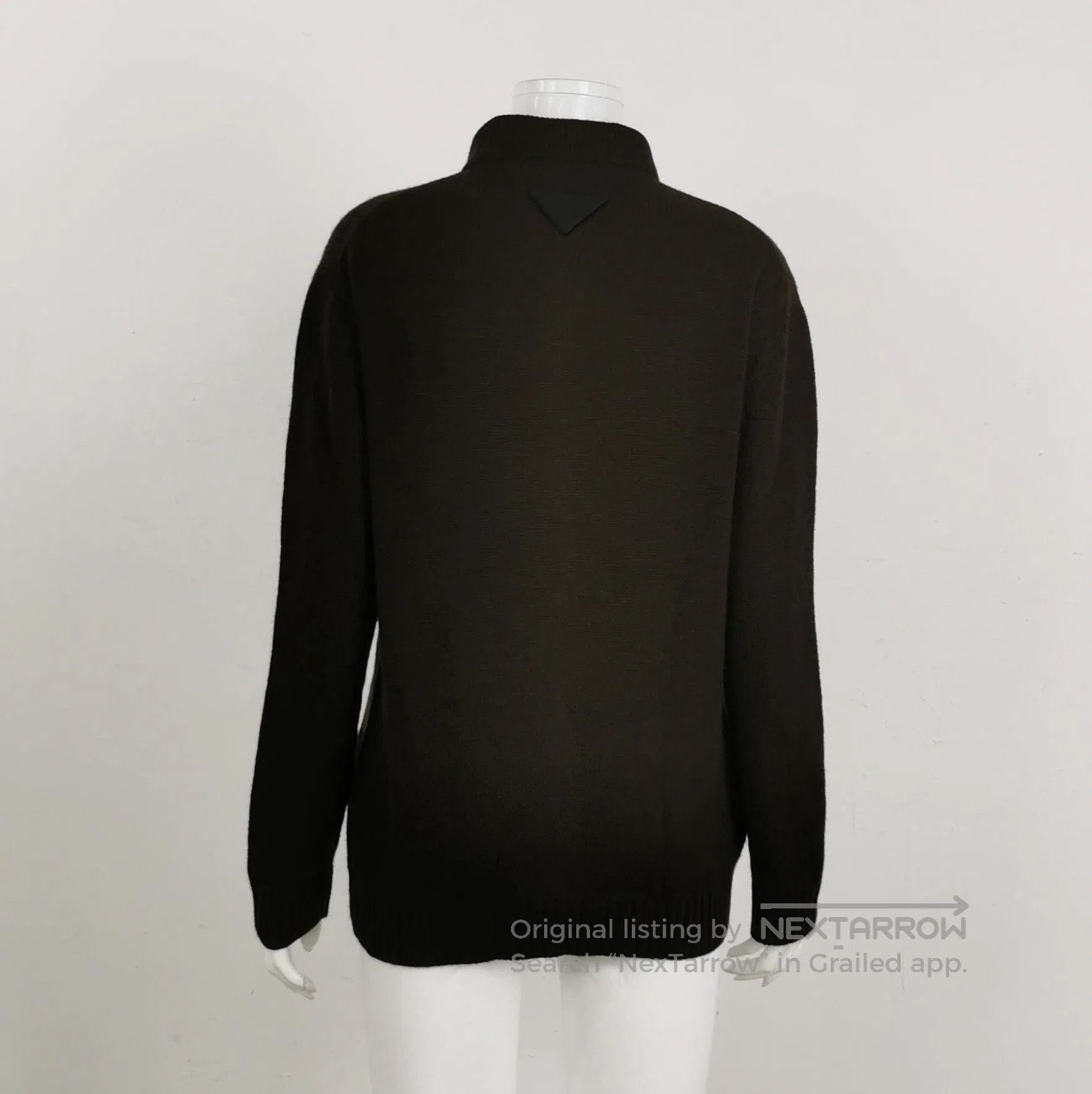 Prada Prada Classic Cashmere Polo Sweater in Dark Brown . Size XS / US 0-2 / IT 36-38 - 2 Thumbnail