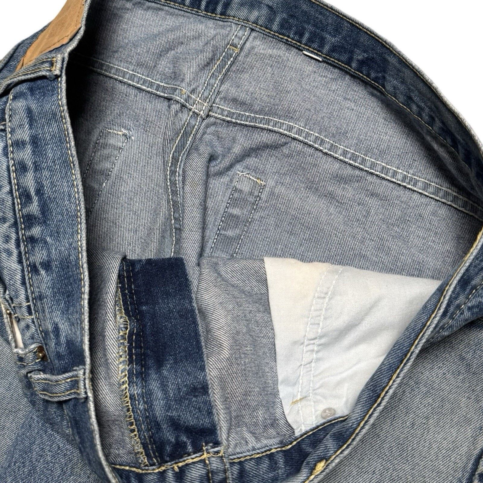 Levi's Y2K Levi's 550 Light Wash Denim Jeans Distressed 38 X 30 Size US 38 / EU 54 - 3 Thumbnail