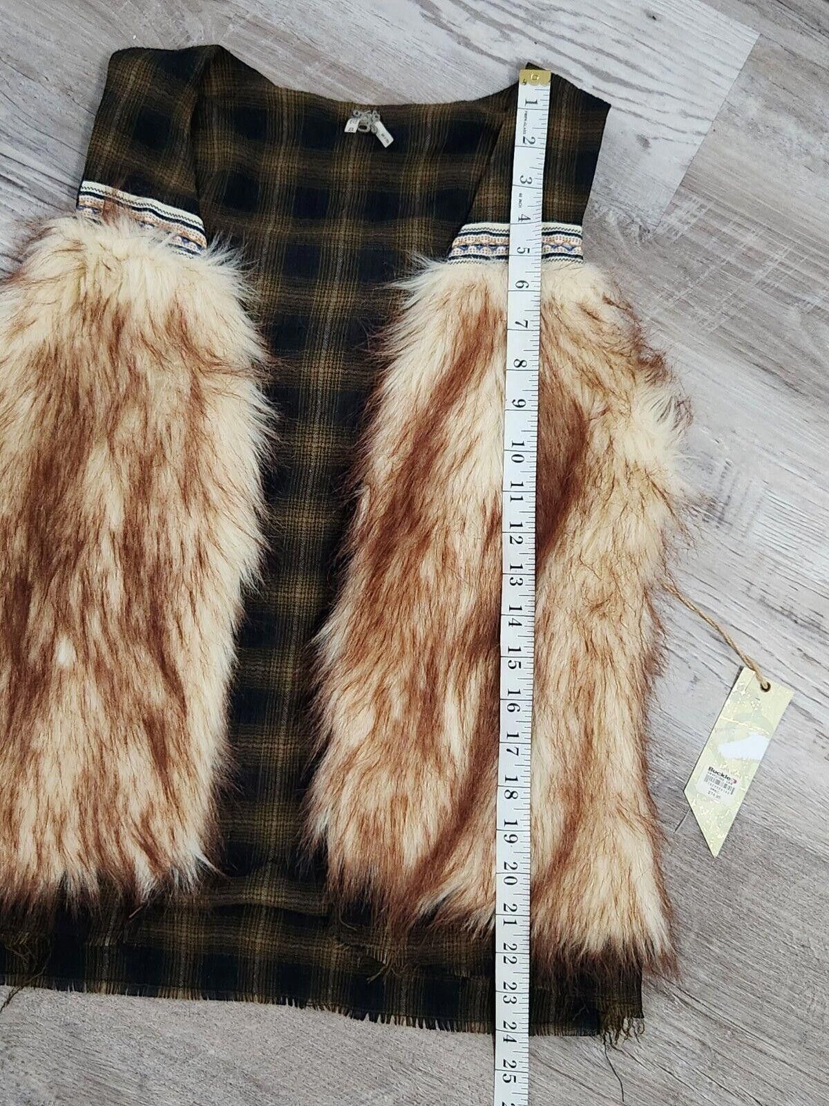 Other Gimmicks By BKE faux Fur Vest Plaid NWT $75 unique Western Size S / US 4 / IT 40 - 3 Thumbnail