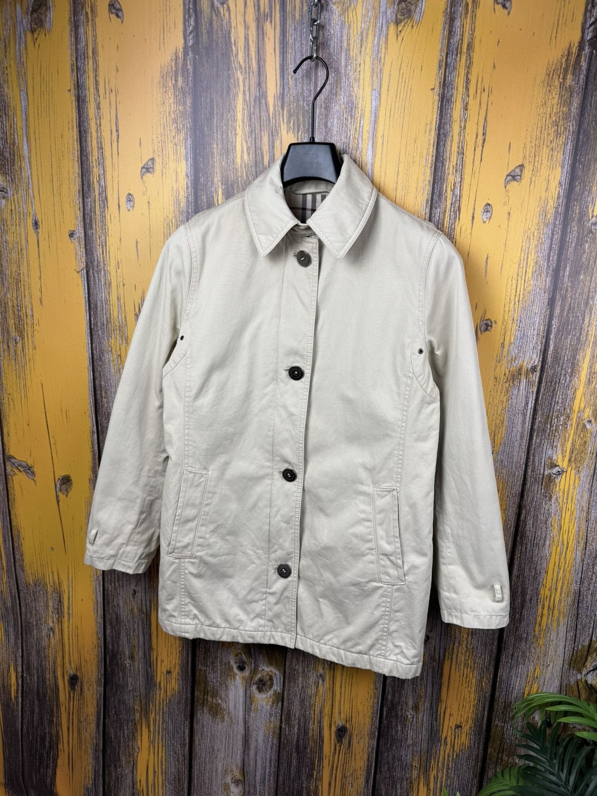 Burberry Burberry London Woman Trench Jacket Vintage Size M Size M / US 6-8 / IT 42-44 - 9 Thumbnail