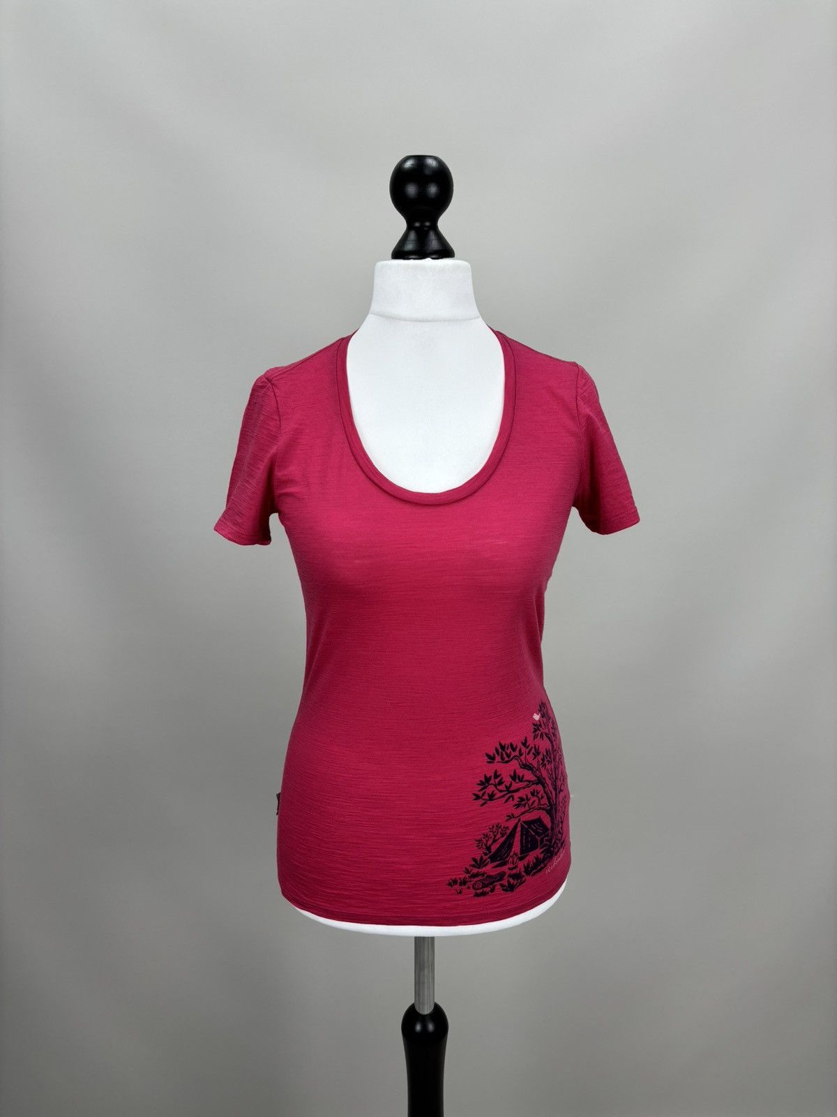 Icebreaker Womens t shirt Icebreaker Size S Color Pink Size S / US 4 / IT 40 - 1 Thumbnail