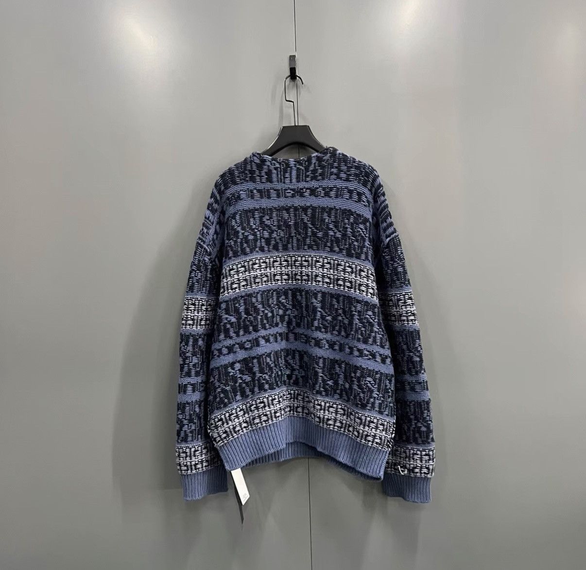 Givenchy Givenchy × Chito Co-branded Color-block Printed Sweater J41 Size US L / EU 52-54 / 3 - 2 Thumbnail