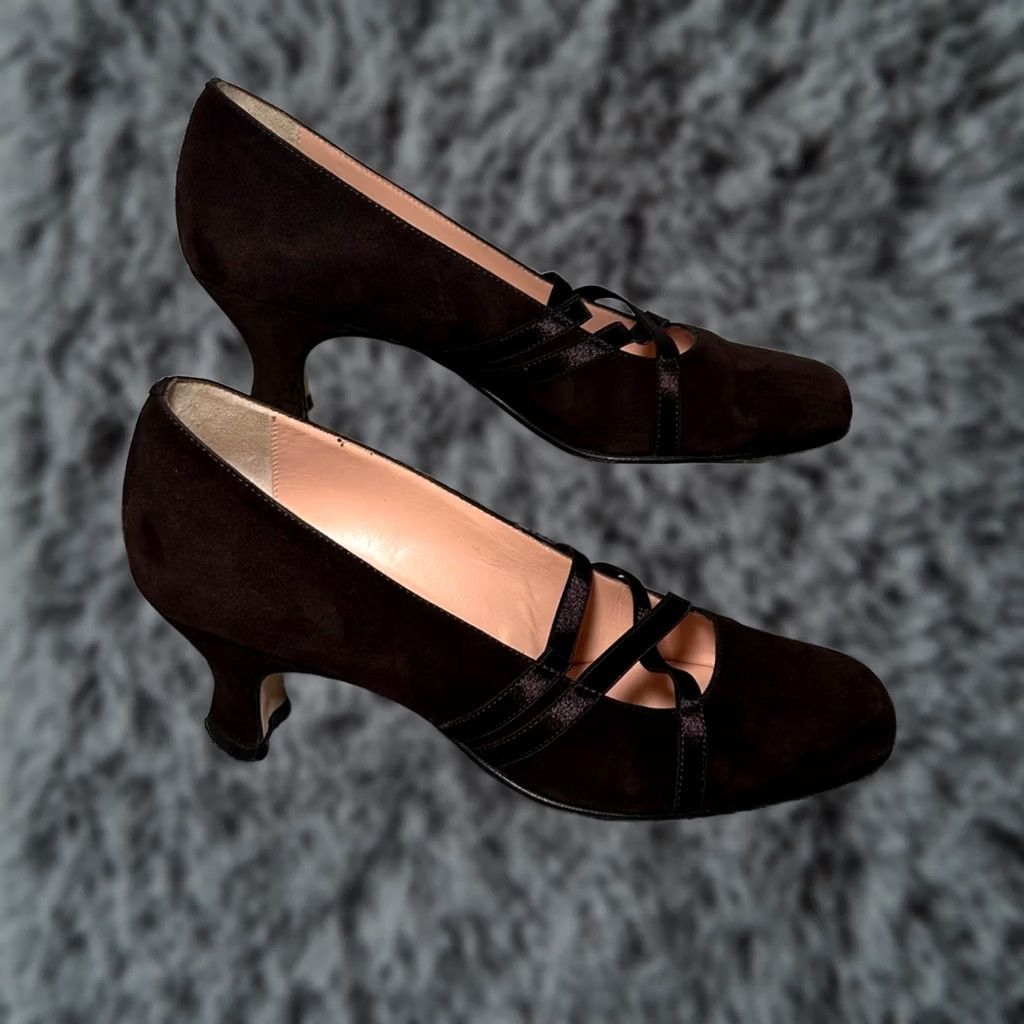 Vintage VINTAGE Anyi Lu Made in Italy Dark Brown Suede Heels Strappy Women 38.5 8.5 Brown Size US 9 / IT 39 - 1 Thumbnail