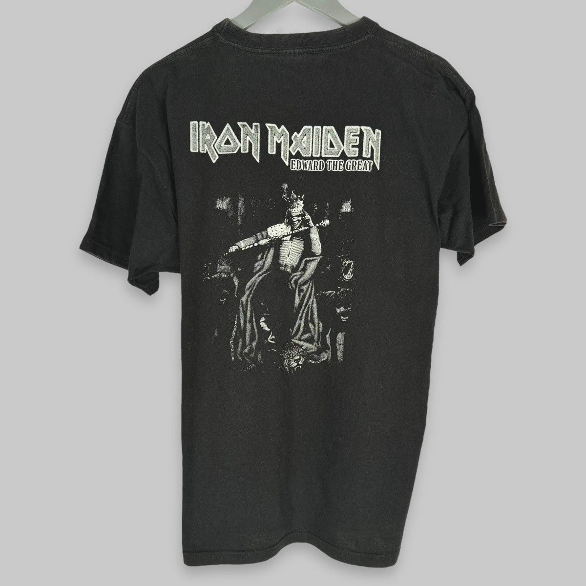Band Tees Vintage 2002 Iron Maiden Edward The Great Album Euro T Shirt Size US XL / EU 56 / 4 - 2 Thumbnail
