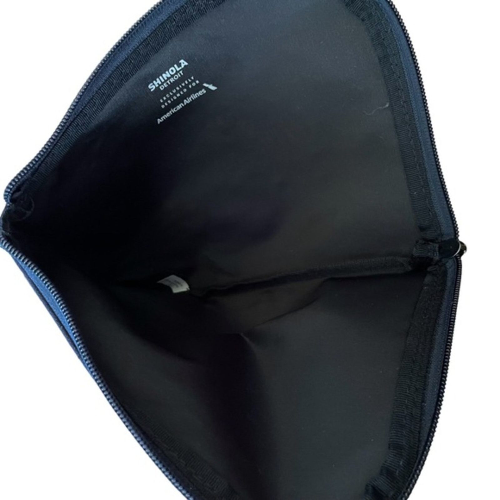 Shinola Shinola x American Airlines Navy Blue Canvas Amenity Kit Bag Size ONE SIZE - 4 Thumbnail