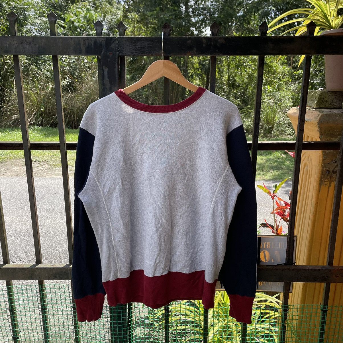 Champion × Vintage 🔥Vintage Champion Reverse Weave Tricolour Plain Sweatshirts Size US M / EU 48-50 / 2 - 2 Thumbnail