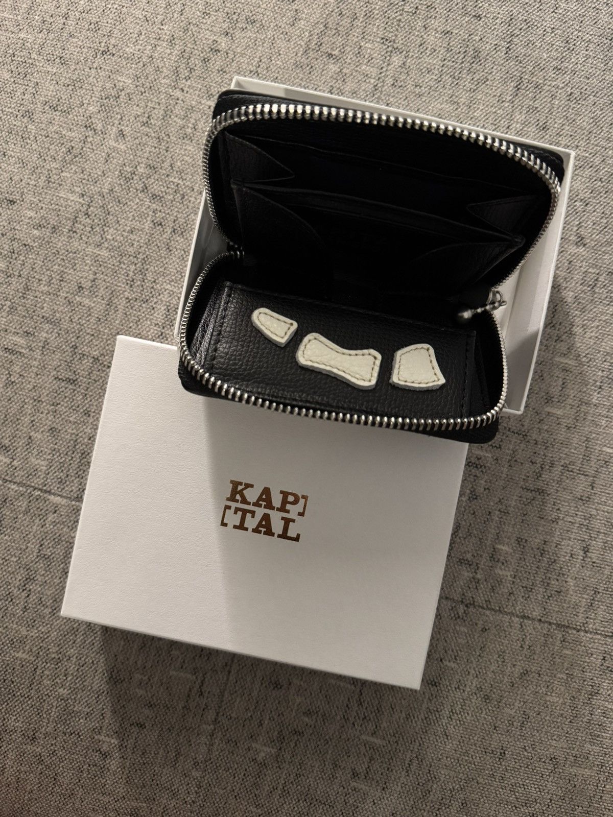 Kapital × Kapital Kountry NEW Mini Kapital Bone Wallet - 🇯🇵 Japan Exclusive Size ONE SIZE - 2 Thumbnail