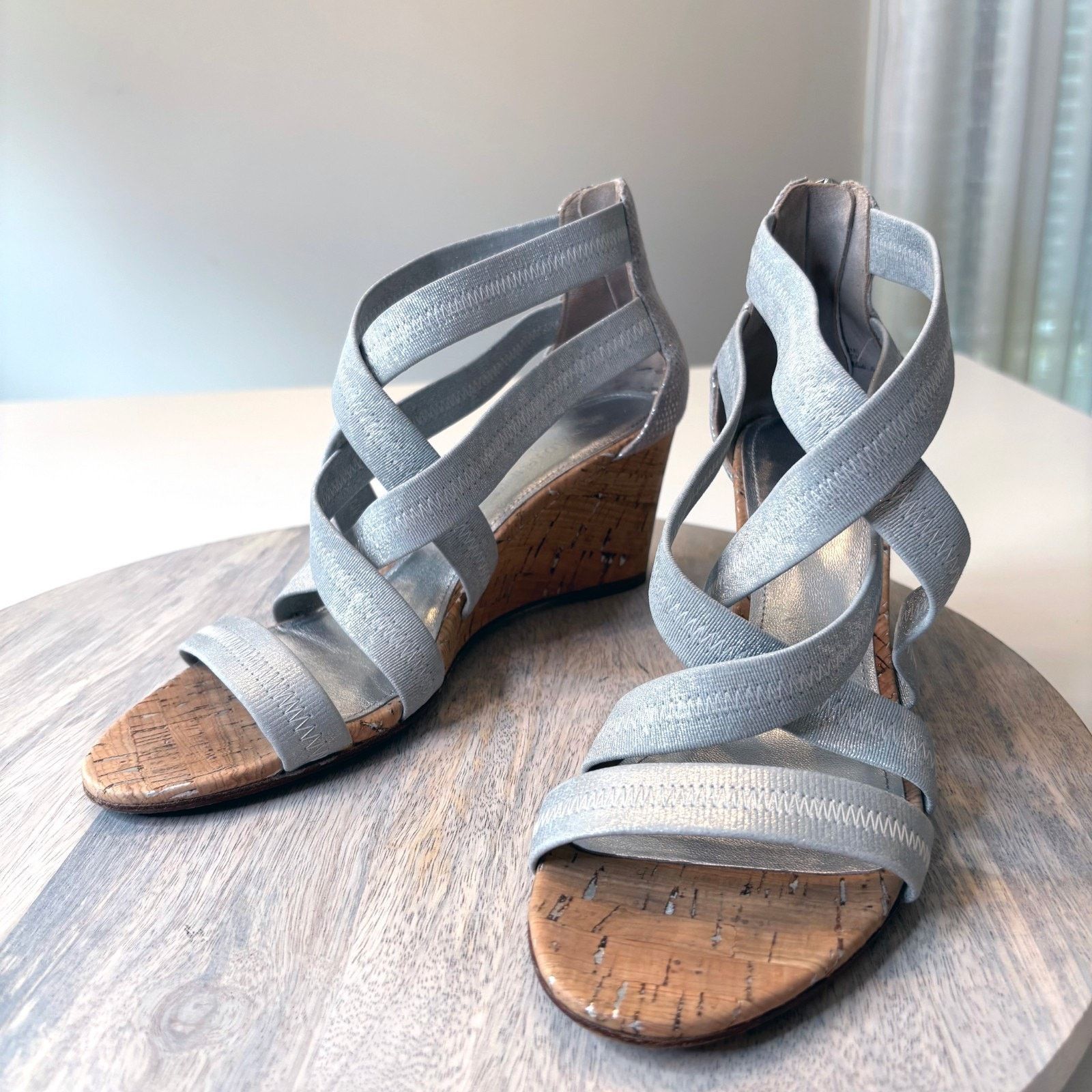 Donald Pliner Donald J Pliner Jemi Silve Wedge Sandals 8.5 Cork Heels Size US 8.5 / IT 38.5 - 3 Thumbnail