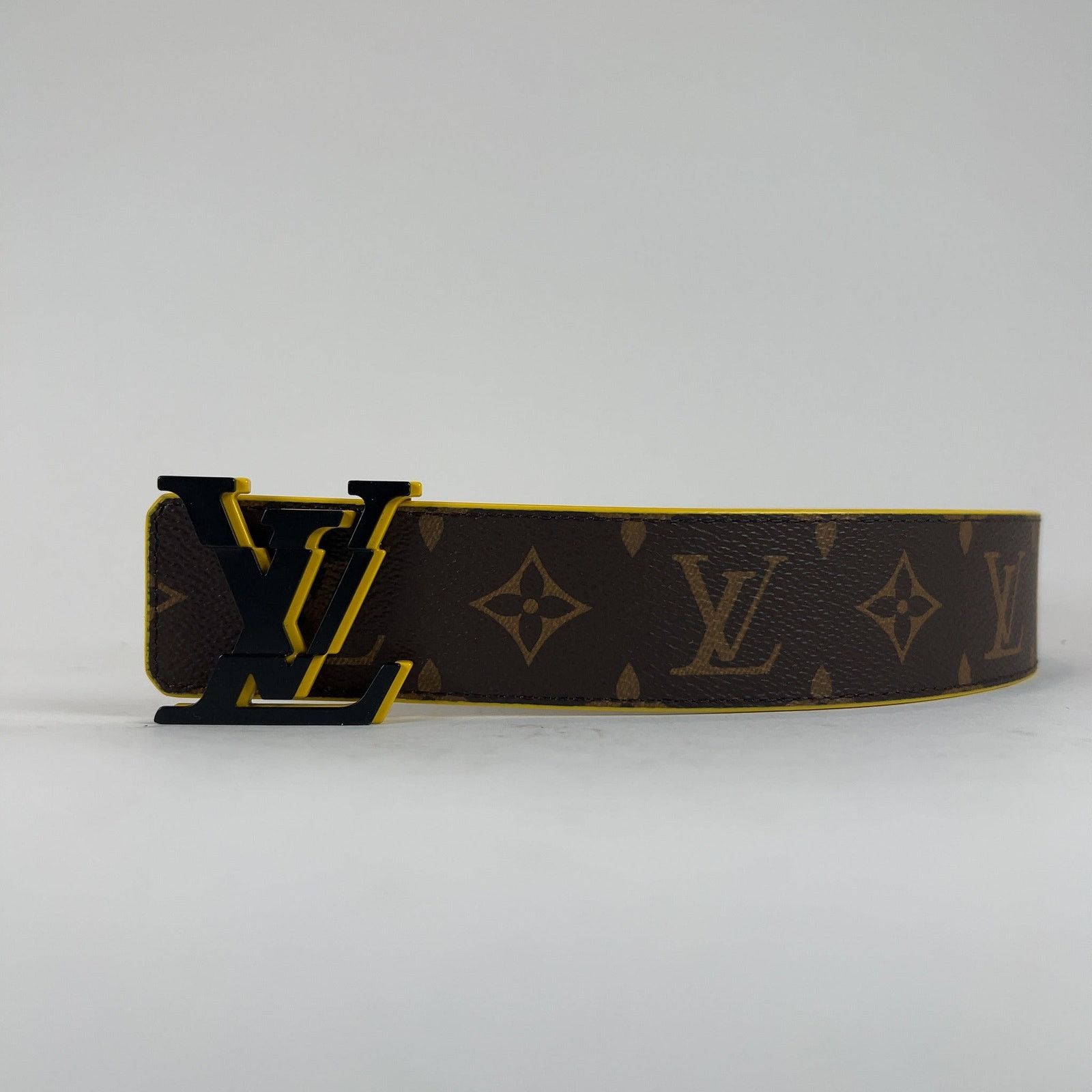 Louis Vuitton Louis Vuitton Reversible 'Glitch' Belt Size 34 - 1 Thumbnail