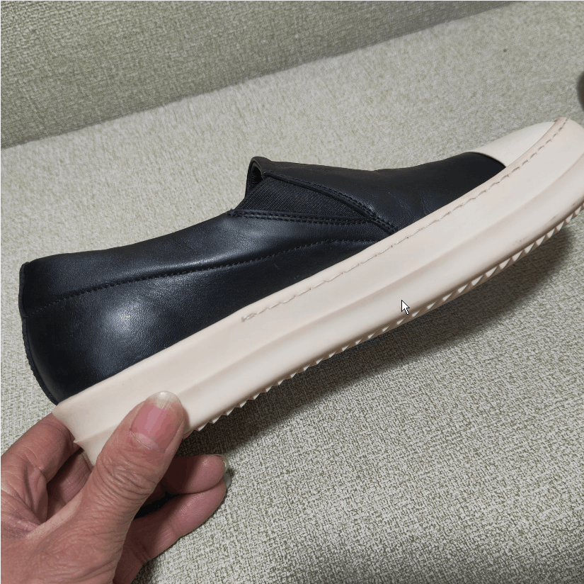 Rick Owens Rick Owens Black Leather Round Toe Sneakers Men's Size US 6 / EU 39 - 10 Thumbnail