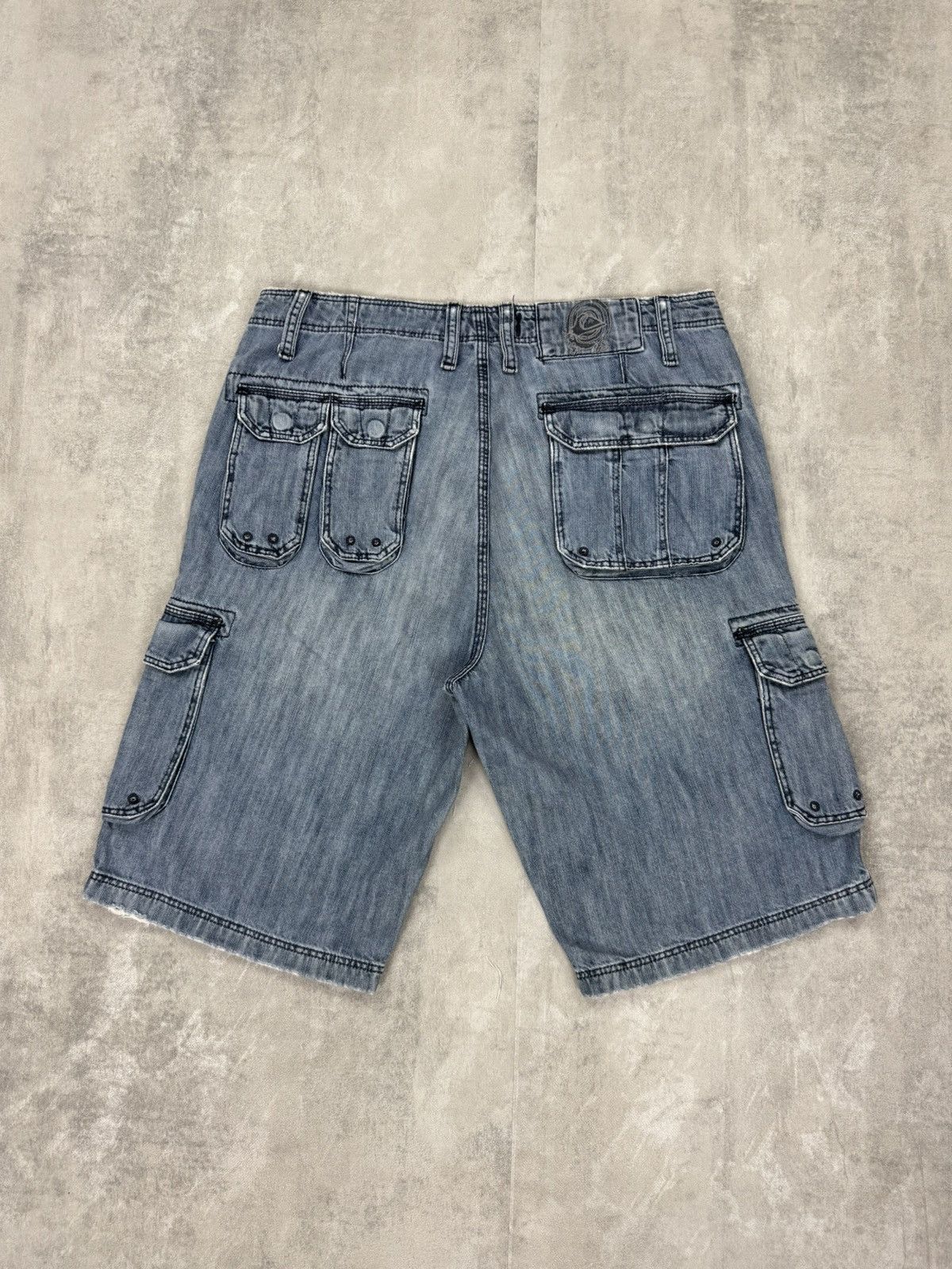 Quiksilver QUIKJEAN Denim Shorts Vintage Rap Hip-Hop skateboarding Size US 32 / EU 48 - 2 Thumbnail