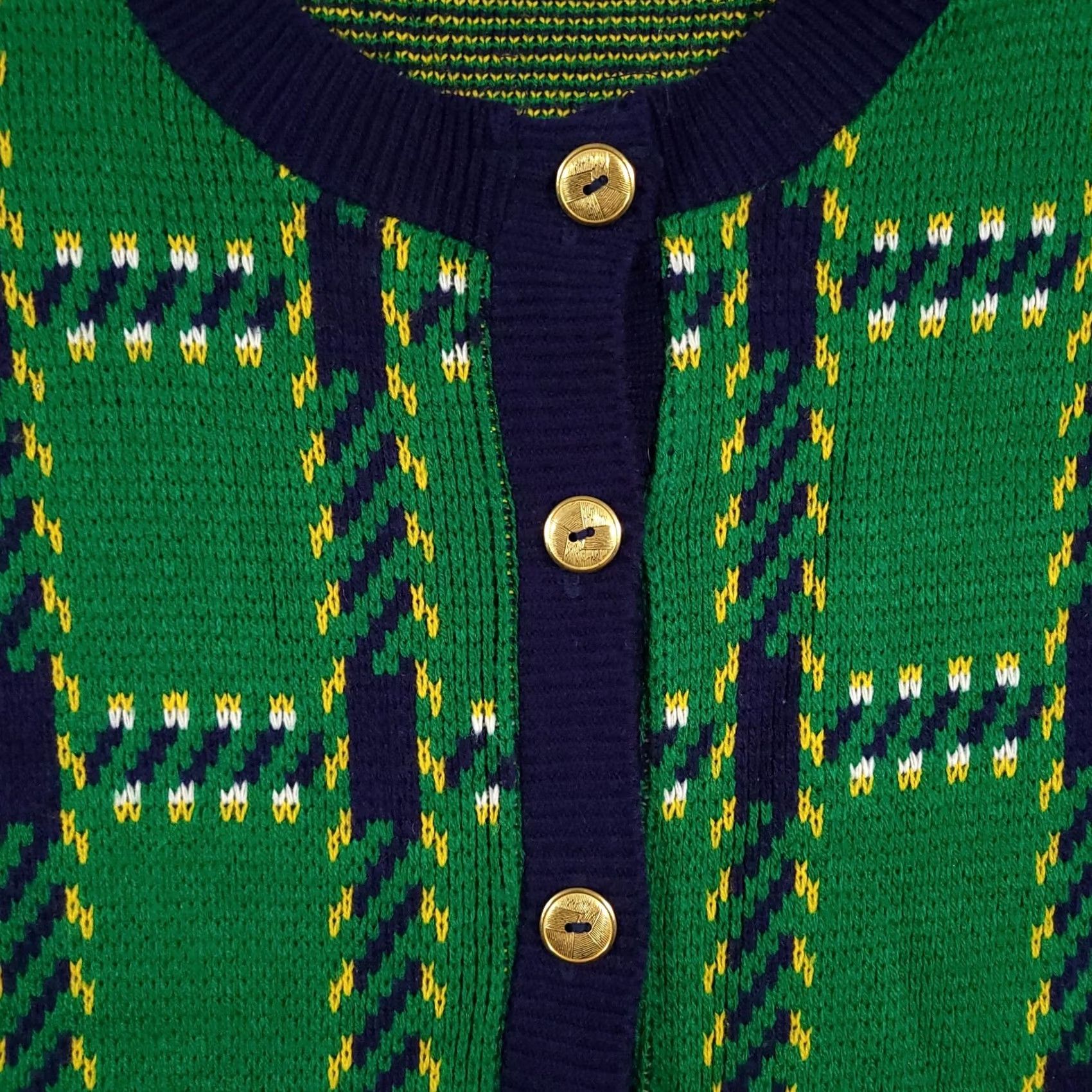 Vintage VINTAGE United States Cardigan Shirt Womens Medium Green Check Button Front USA Knit Sweater Cardigan Womens Regular M Green Check Pattern 90s? Size M / US 6-8 / IT 42-44 - 4 Thumbnail