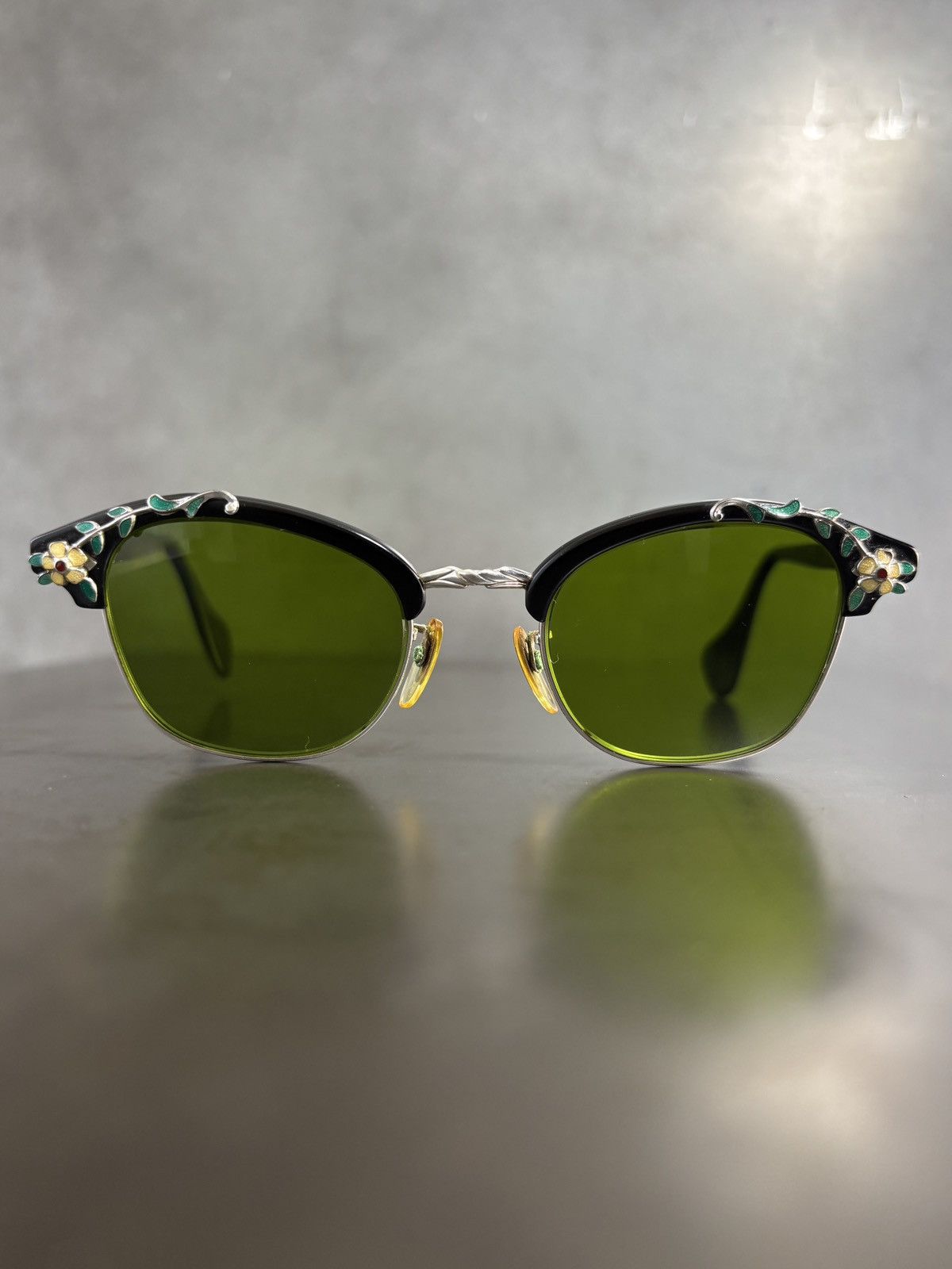 American Optical × Vintage 1960s American Optical Sunglasses True Vintage Ornate Floral Size ONE SIZE - 3 Thumbnail