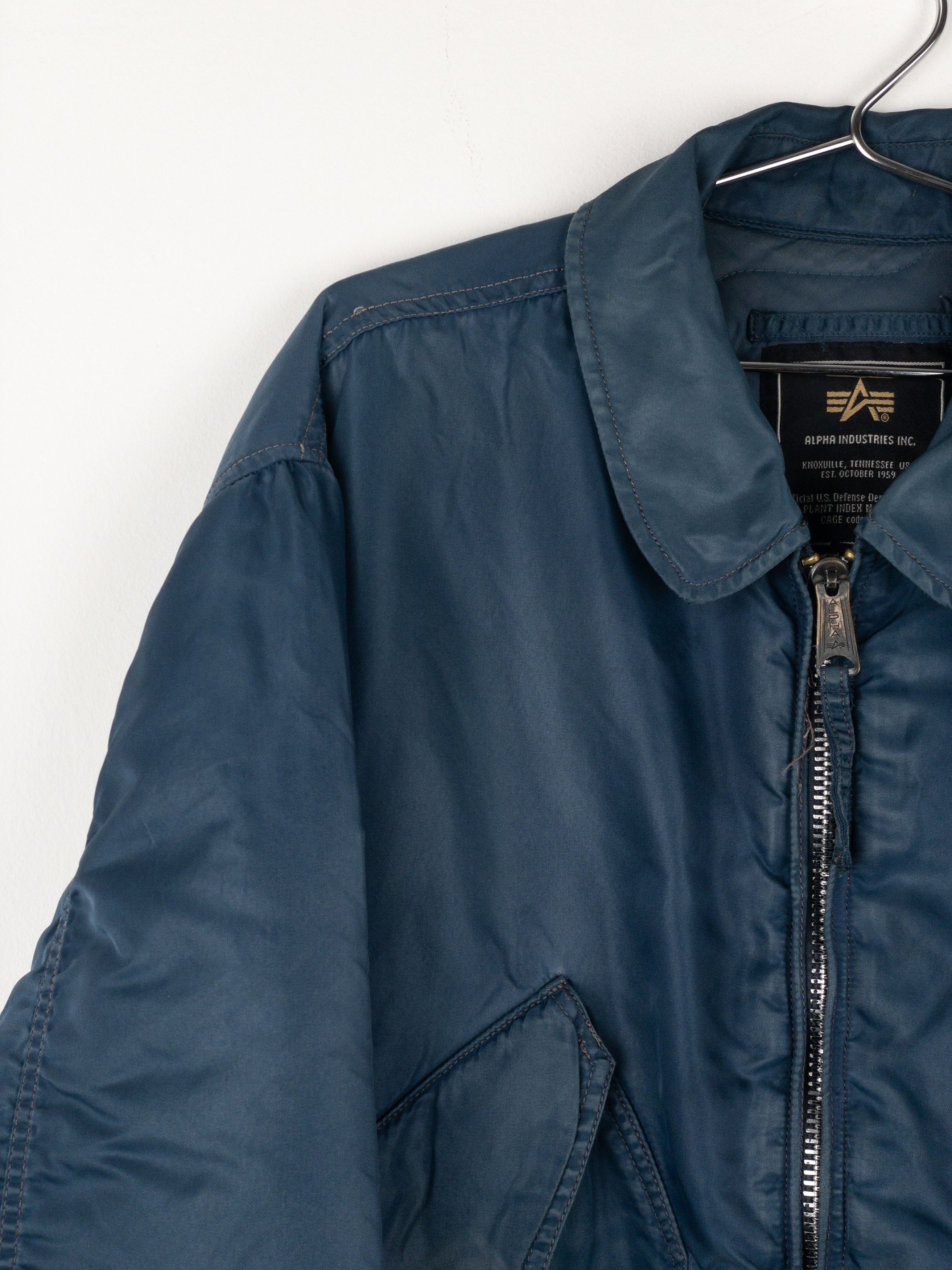 Alpha Industries Alpha Industries Bomber Jacket Flyers CWU-45/P Military MA1 Size US L / EU 52-54 / 3 - 4 Thumbnail