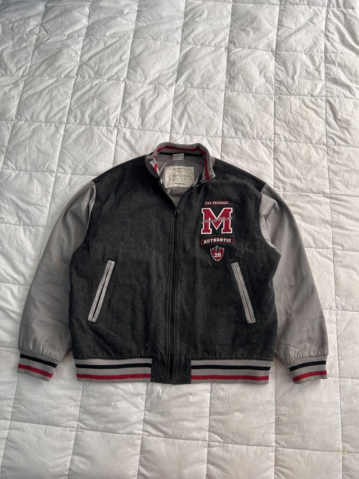 Disney Disney Store Mickey Varsity Denim Jacket VTH 90s Size US M / EU 48-50 / 2 - 2 Thumbnail