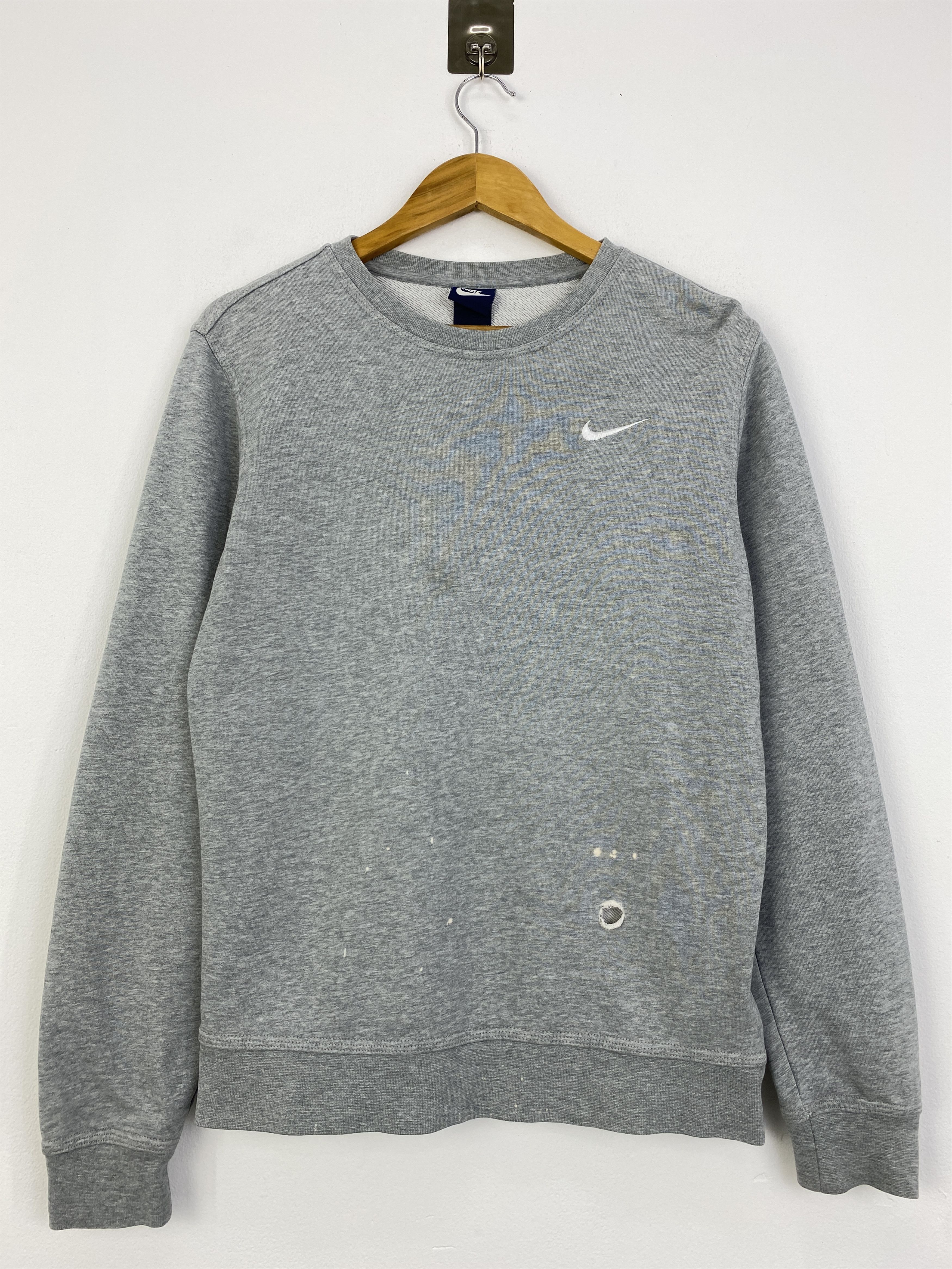 Nike × Vintage Vintage Nike Distressed Crewneck Sweatshirt SH0043 Size US M / EU 48-50 / 2 - 1 Thumbnail