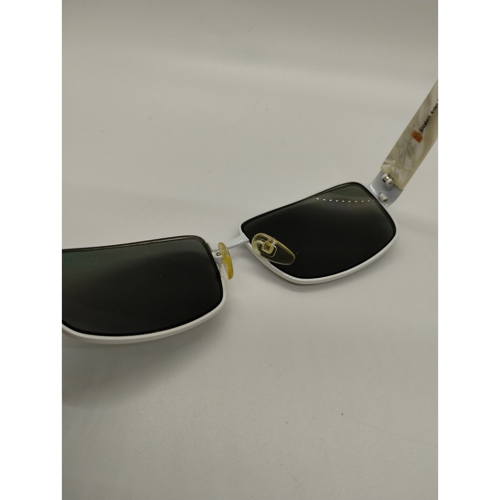 Vintage Elizabeth Arden Eyeglass Sunglass Frames EA5070 Pearl/White Size ONE SIZE - 4 Thumbnail