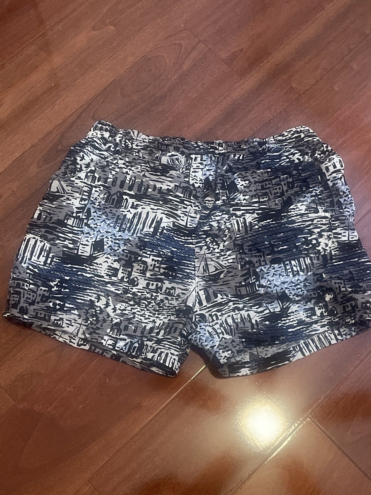 Burberry Burberry swimming trunks Size US 36 / EU 52 - 1 Thumbnail