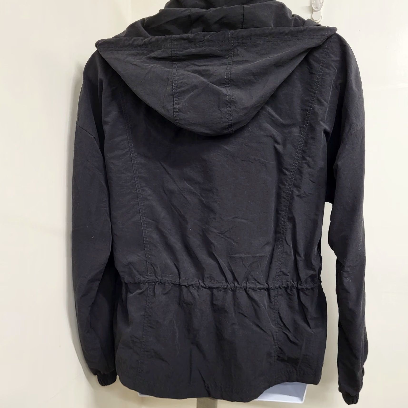 Vintage VINTAGE? No — skip. Use CALIA Hooded Windbreaker Women’s Pure Black 2XL Water Repellent Nylon Softshell Zip Pockets Logo Size XXL / US 16-18 / IT 52-54 - 3 Thumbnail