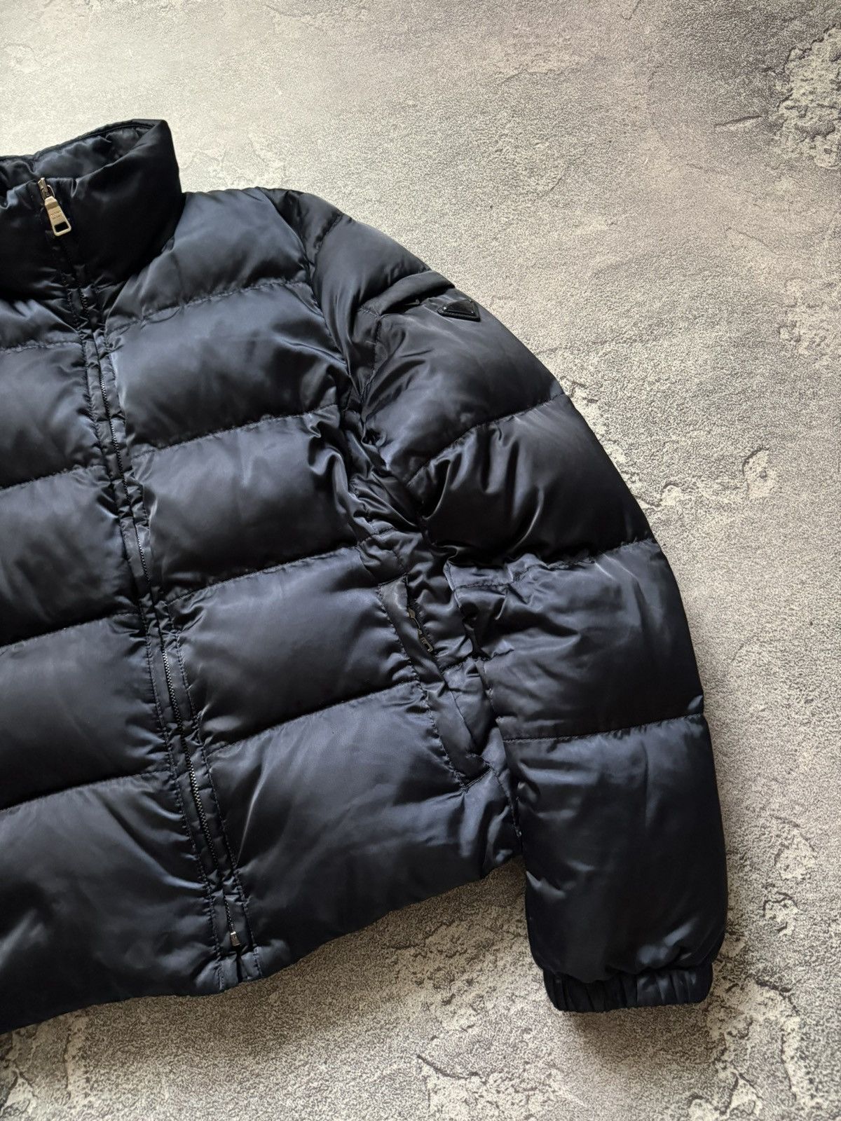 Prada Prada 42size down jacket bomber zip quilted puffer Size M / US 6-8 / IT 42-44 - 6 Thumbnail