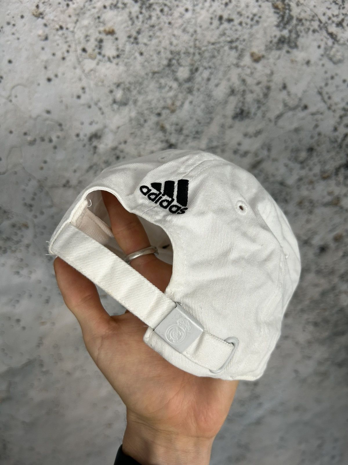 Adidas Adidas Real Madrid Cap Hat Streetwear Football Soccer Rare Size ONE SIZE - 3 Thumbnail