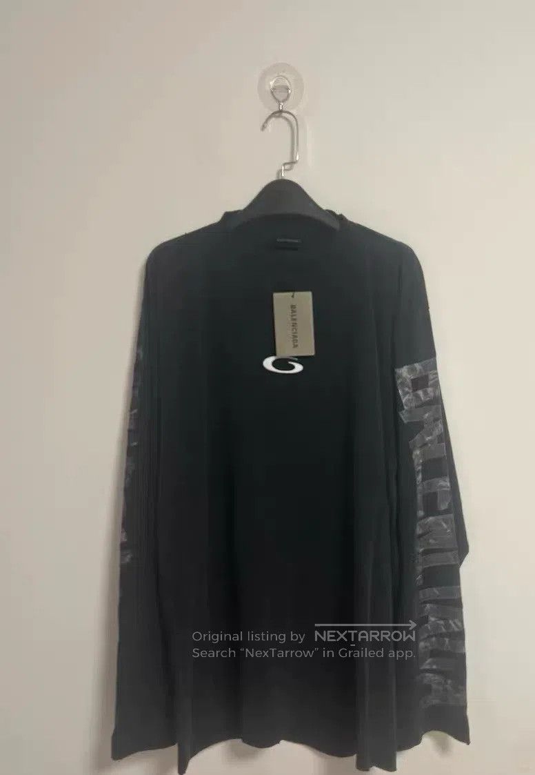 Balenciaga Balenciaga Tape Distressed Gradient Long Sleeve T-Shirt Size US S / EU 44-46 / 1 - 1 Thumbnail