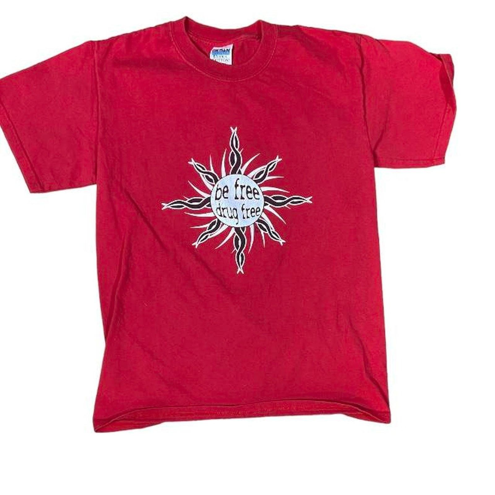 Gildan 90s dare red tee shirt Size US M / EU 48-50 / 2 - 1 Thumbnail