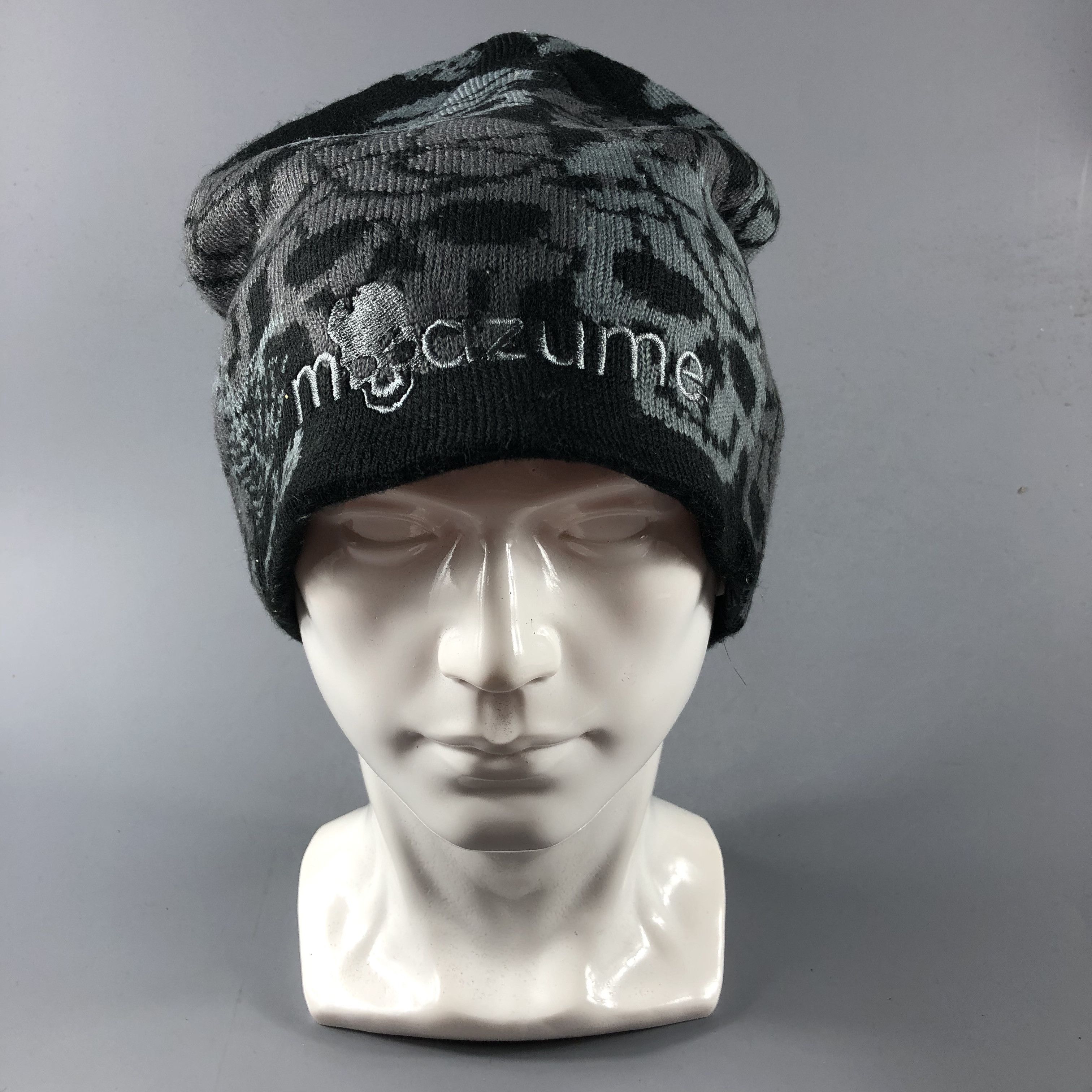 Seditionaries Mazume Full Print Skulls Beanie Snow Hat Snow Cap B517 Size ONE SIZE - 1 Thumbnail