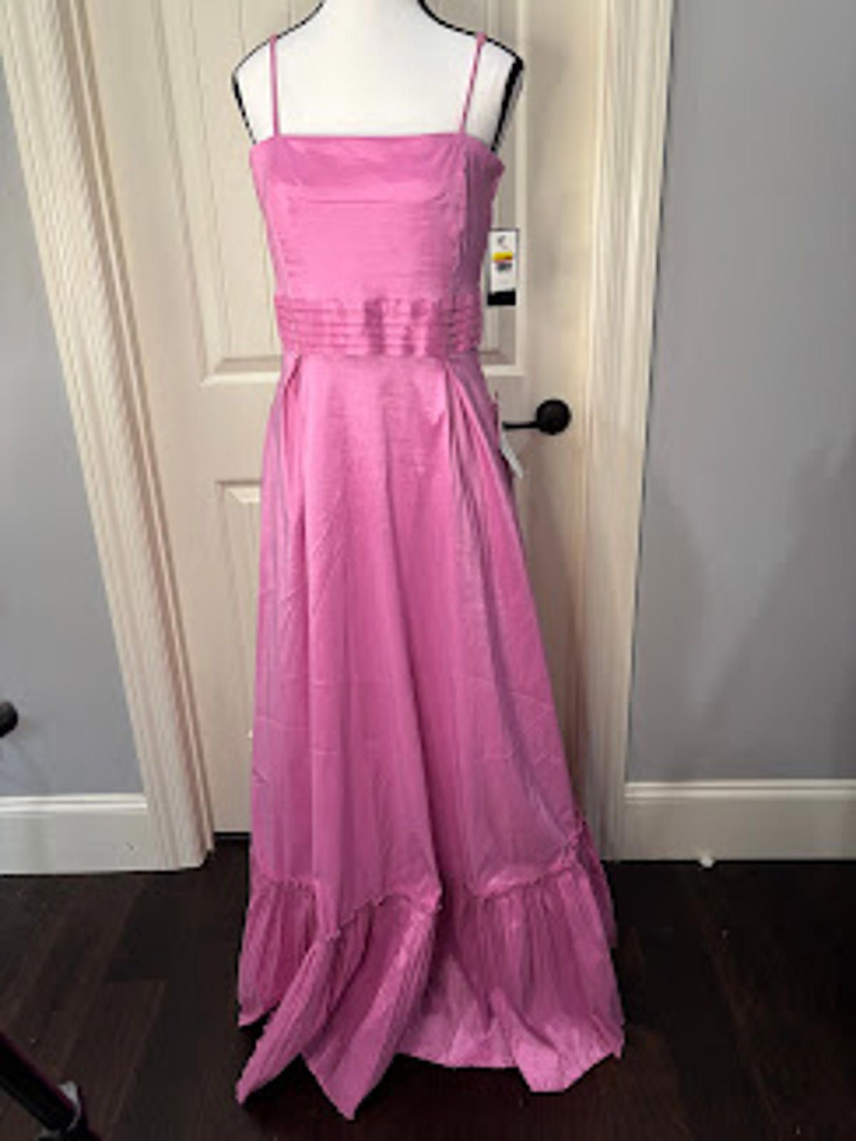 Ann Taylor Taylor Pink Spaghetti Strap Evening Dress Size 12 NWT Size XL / US 12-14 / IT 48-50 - 1 Thumbnail