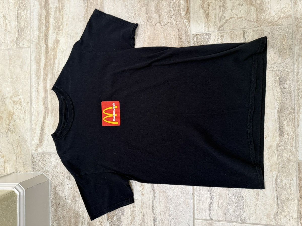 Travis Scott Catus Jack x McDonalds Sesame Shirt Small Size US S / EU 44-46 / 1 - 1 Thumbnail