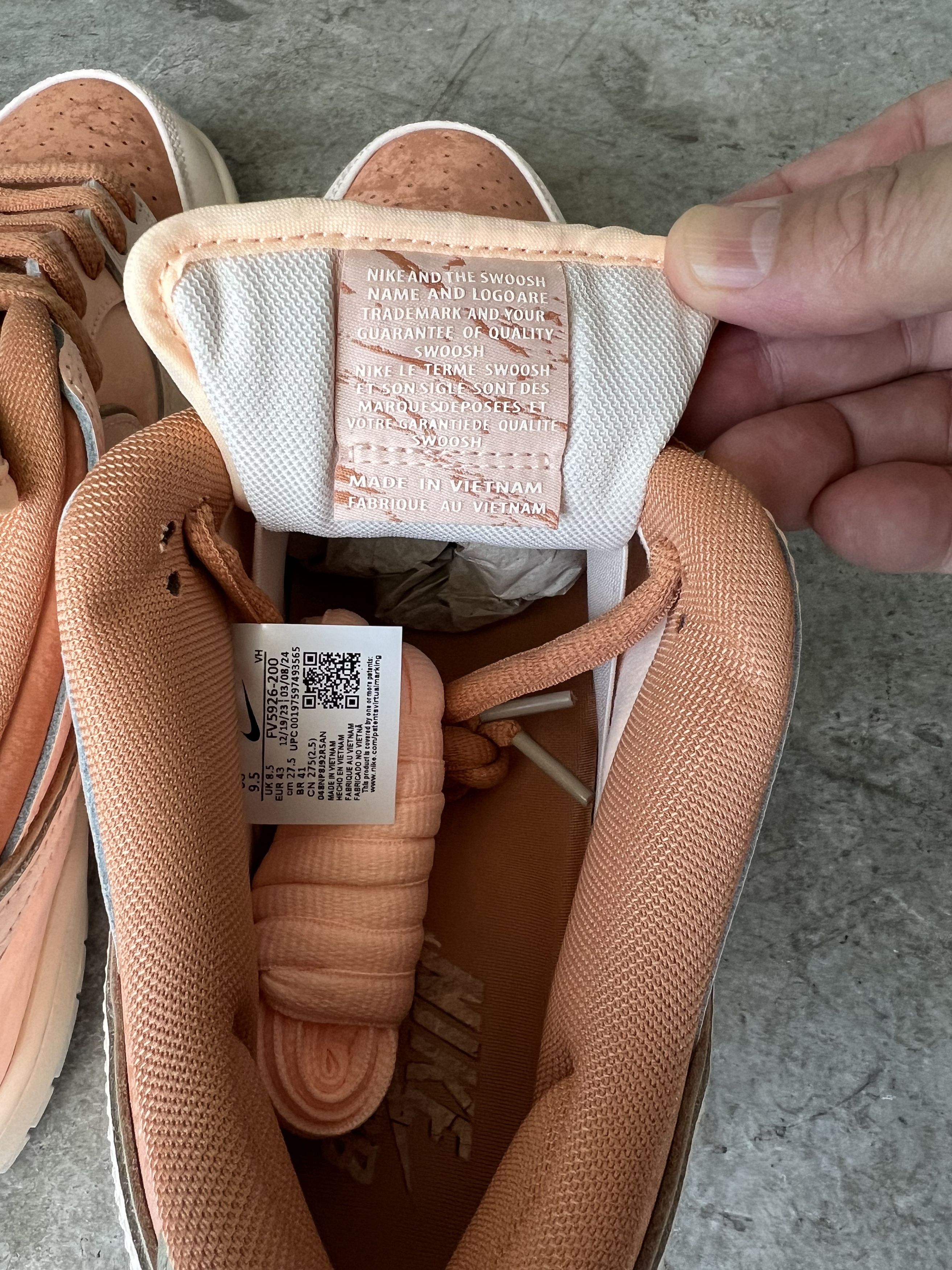 Nike Nike SB Dunk Low Size US 9.5 / EU 42-43 - 9 Thumbnail